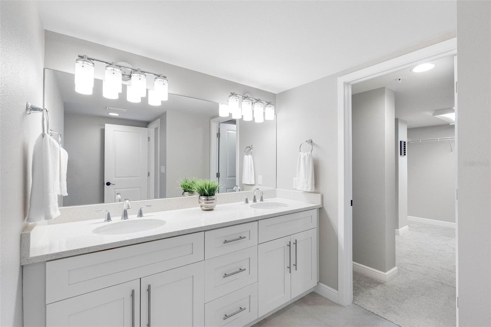 Primary Ensuite Bath - 223 ISLAND WAY #7F, CLEARWATER BEACH
