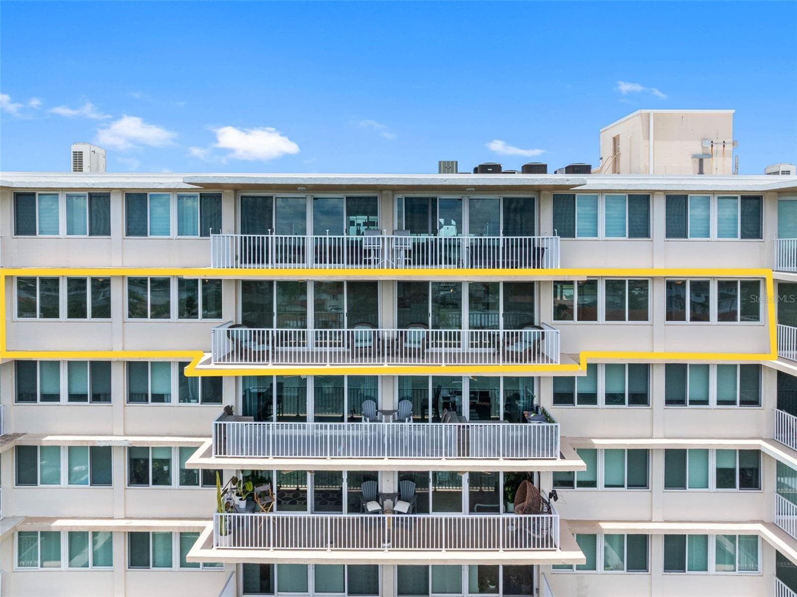80 feet of waterfront Views - View from every room - 223 ISLAND WAY #7F, CLEARWATER BEACH