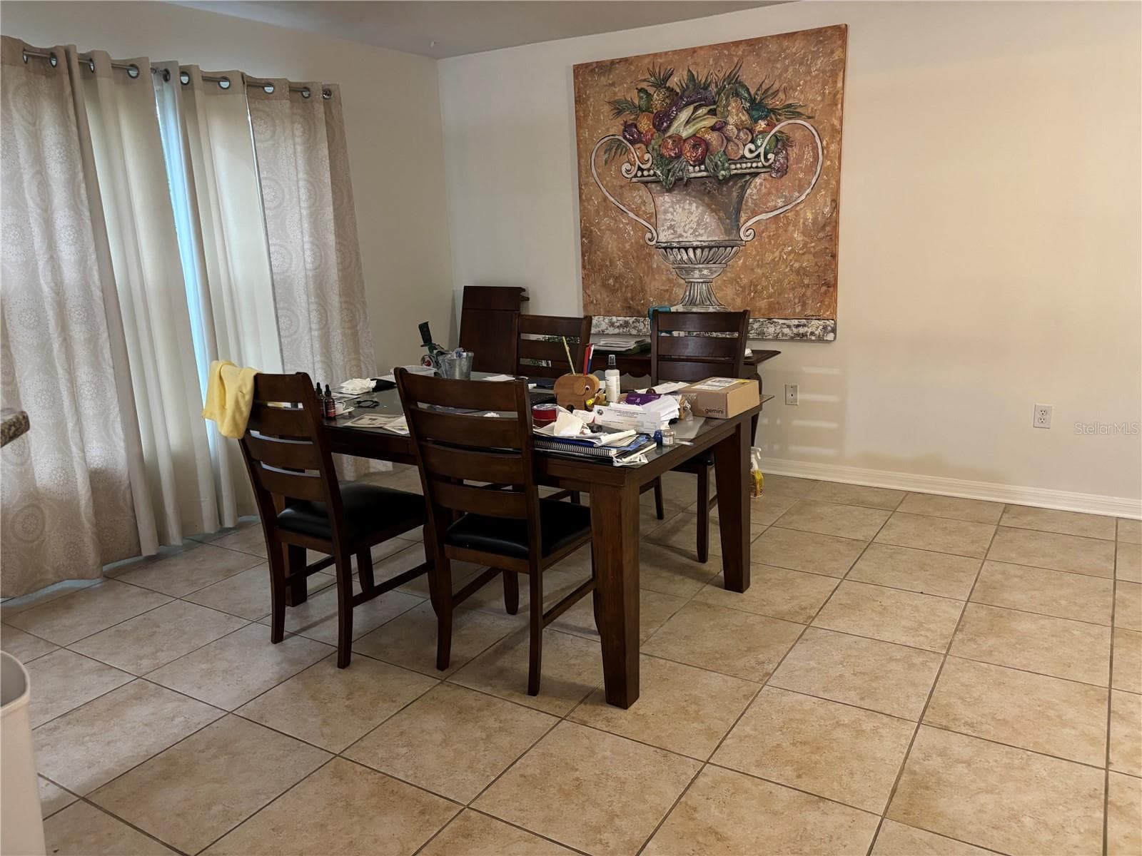 Single Family Residence at 304 MARION OAKS TRL, OCALA, photo 8 of 41