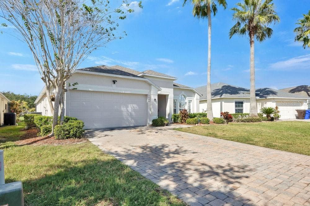 Single Family Residence at 4806 CUMBRIAN LAKES DR, KISSIMMEE, photo 3 of 37