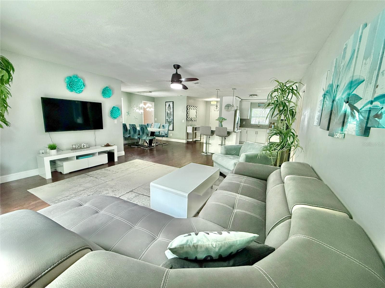 Single Family Residence at 1237 LOTUS PATH, CLEARWATER, photo 13 of 35
