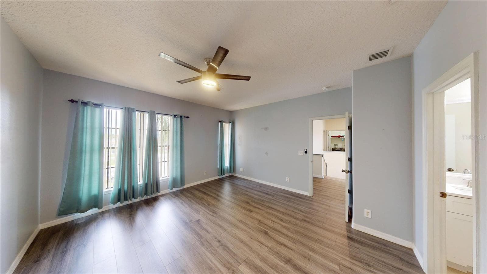 Single Family Residence at 3044 CAMINO REAL DR S, KISSIMMEE, photo 22 of 41