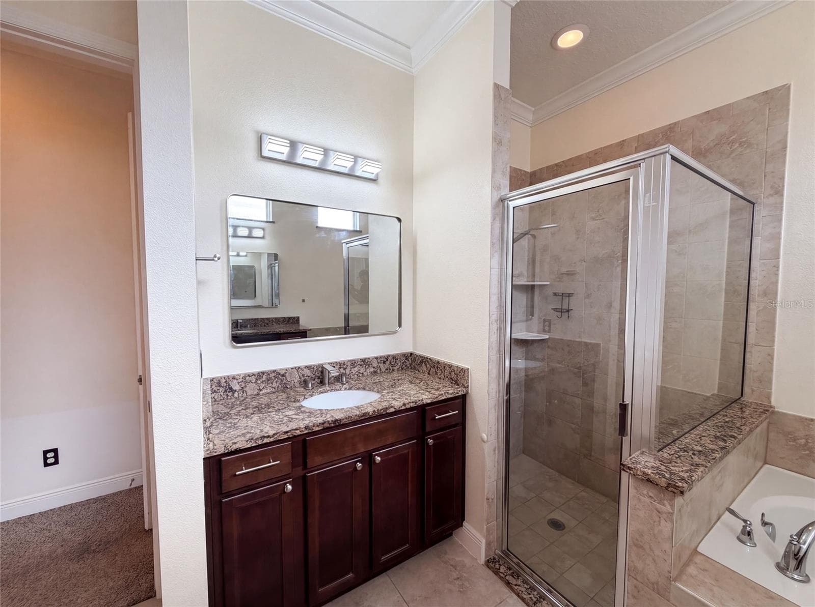 Single Family Residence at 918 BLACKTHORN DR, APOPKA, photo 16 of 28