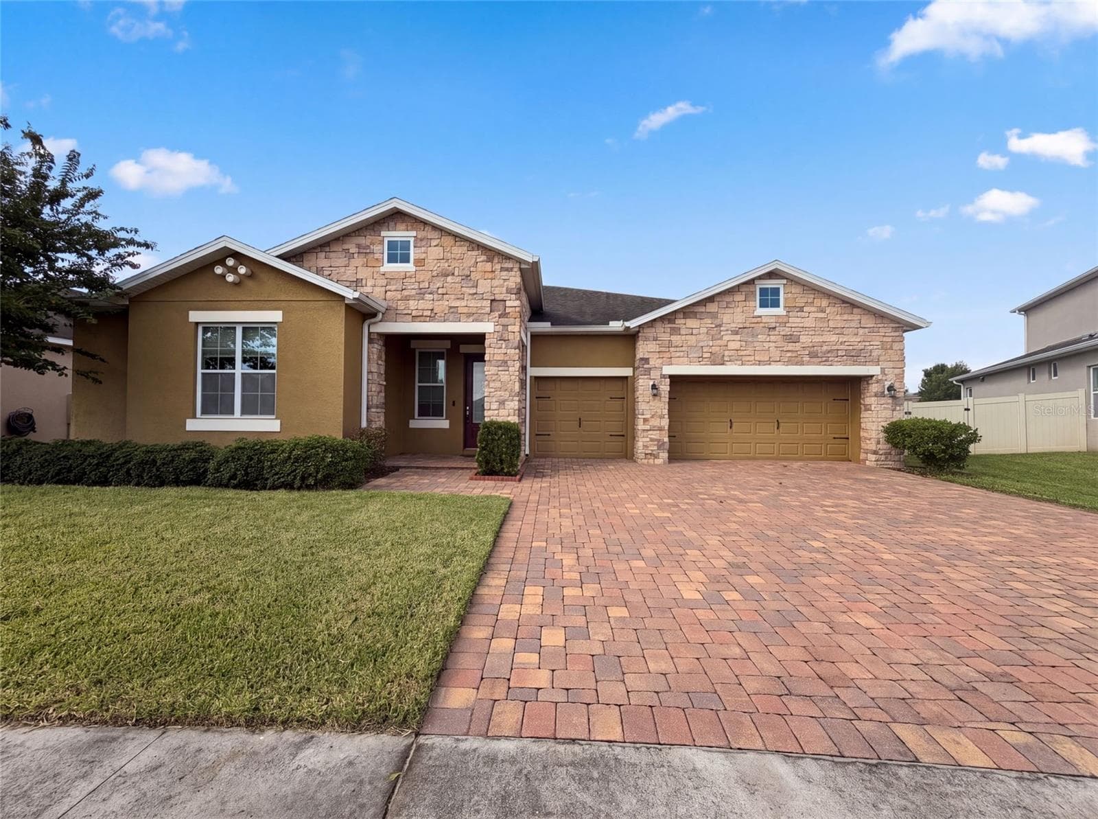 Single Family Residence at 918 BLACKTHORN DR, APOPKA, photo 24 of 28
