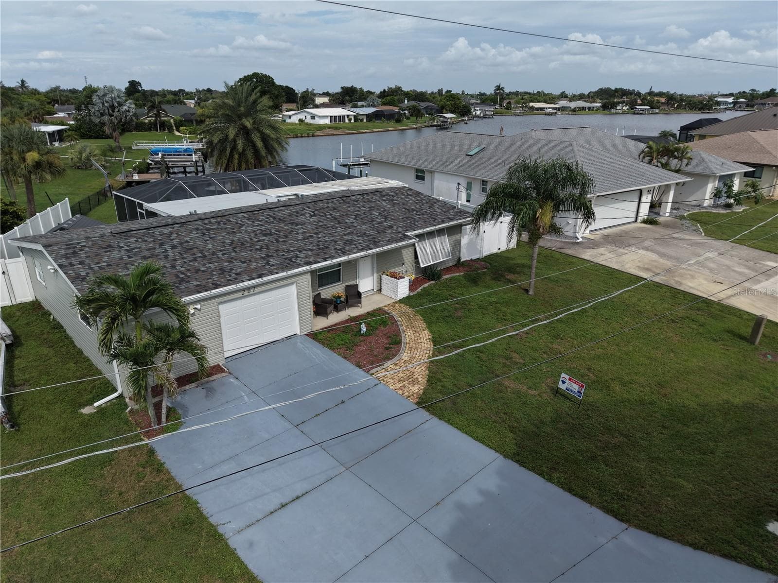 Single Family Residence at 201 E TARPON BLVD NW, PORT CHARLOTTE, photo 37 of 42