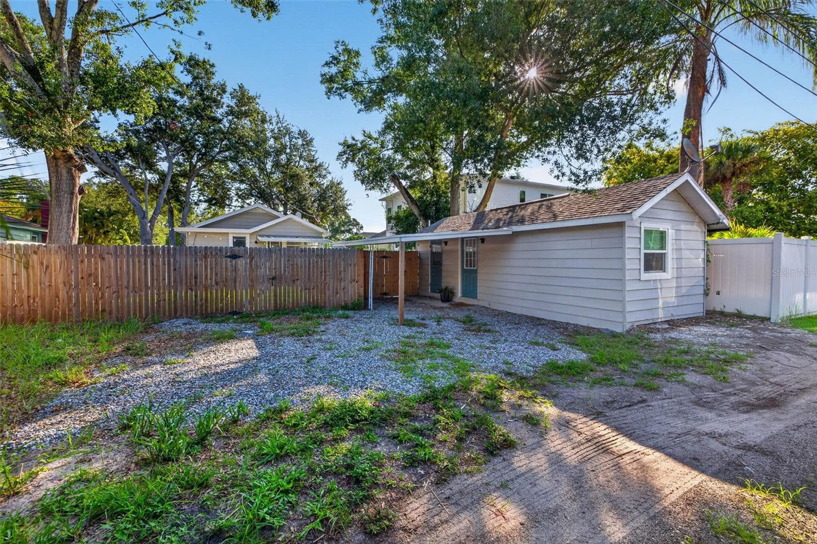 Single Family Residence at 4624 IRIS ST N, ST PETERSBURG, photo 30 of 37