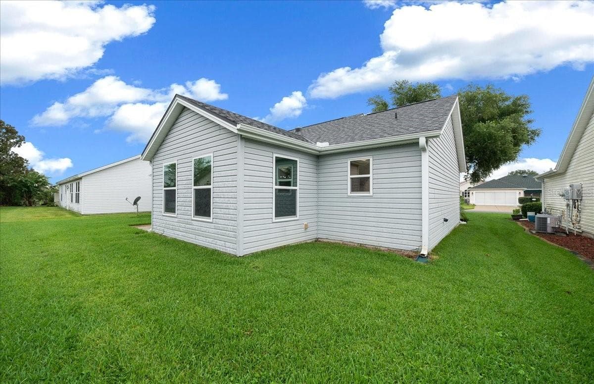 Single Family Residence at 3048 GLENWOOD PL, THE VILLAGES, photo 15 of 87