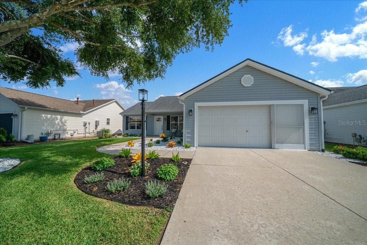 Single Family Residence at 3048 GLENWOOD PL, THE VILLAGES, photo 84 of 87