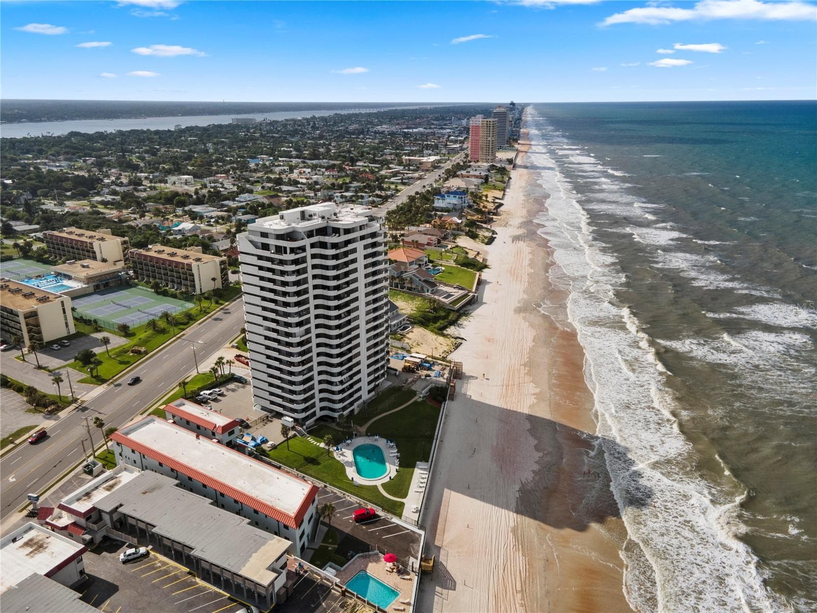 Condominium at 1420 N ATLANTIC AVE #703, DAYTONA BEACH, photo 6 of 47