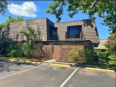 15202 E POND WOODS DR