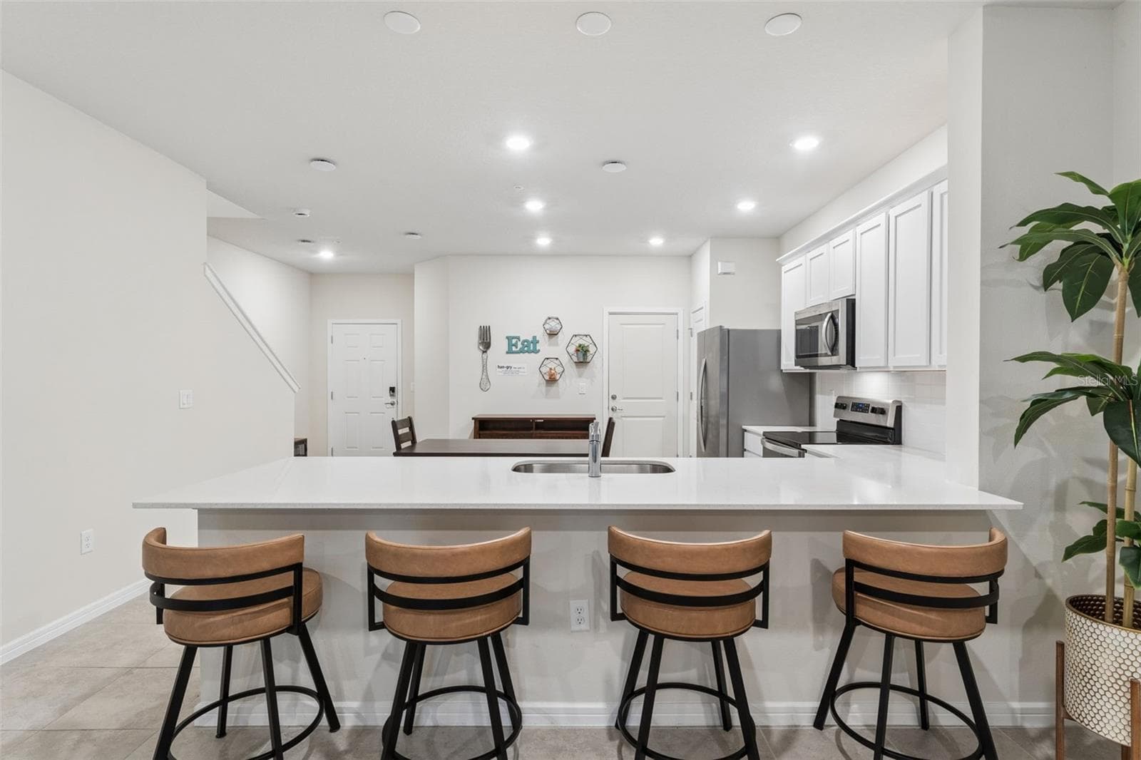 Kitchen from Living Room - 2017 CANNY CV, WINTER PARK