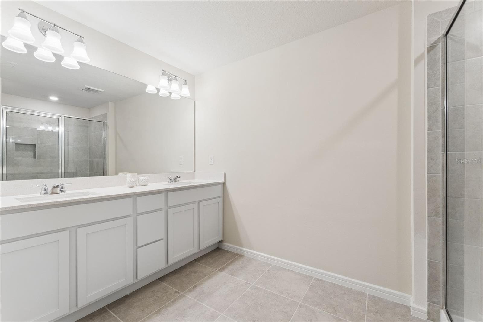 Primary En-Suite Bath - 2017 CANNY CV, WINTER PARK