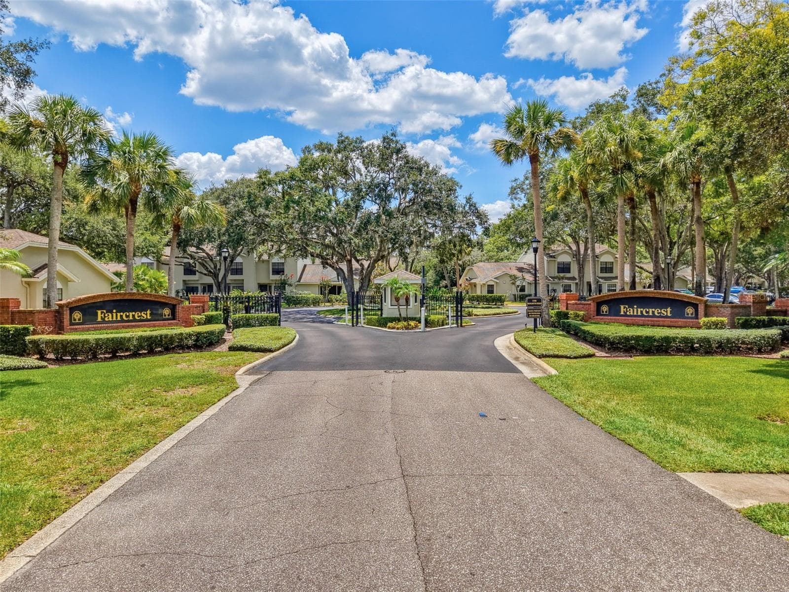 Townhouse at 5100 BURCHETTE RD #905, TAMPA, photo 2 of 101
