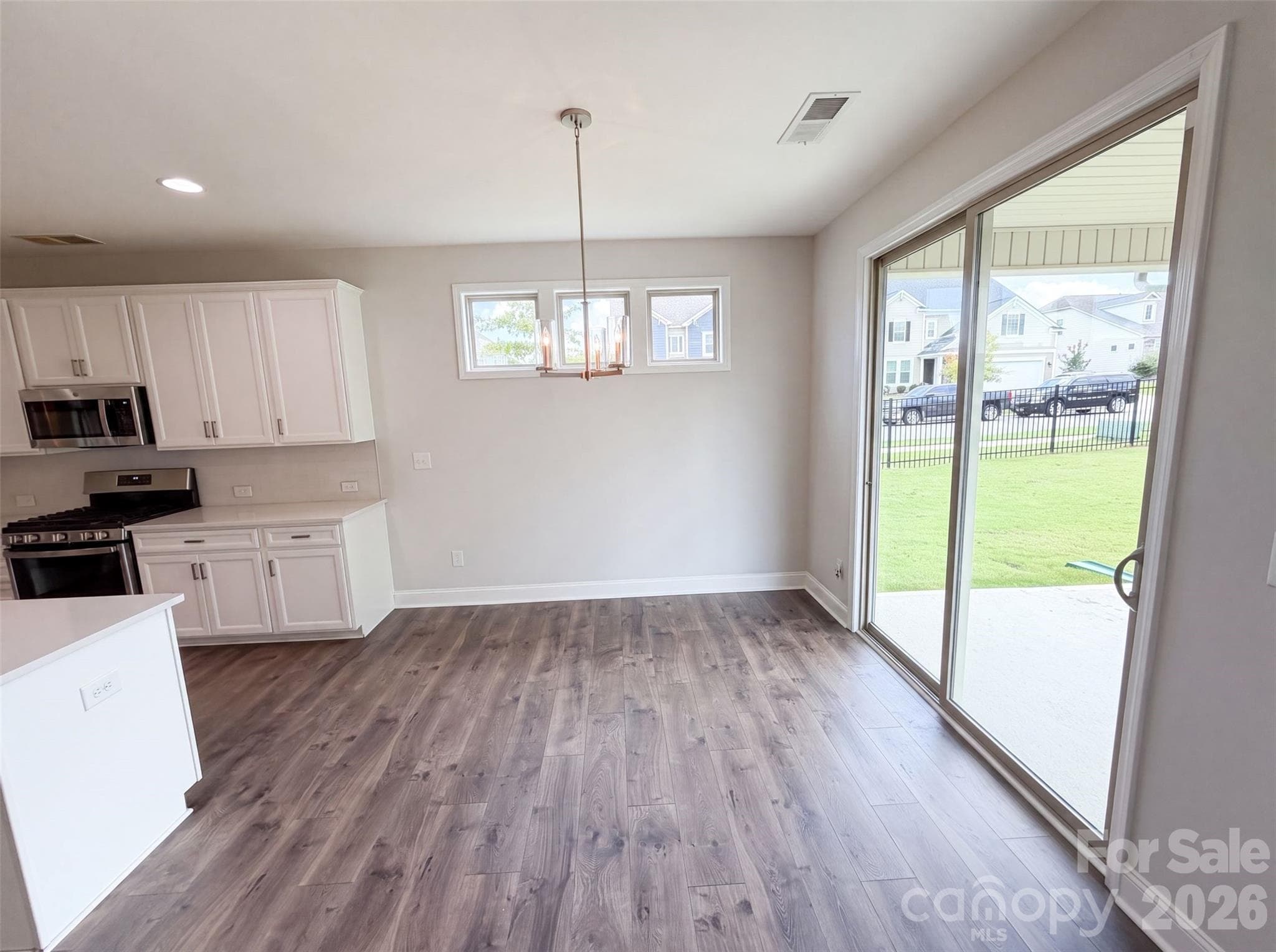 Single Family Residence at 4273 Stream Dale Circle NW, Concord, photo 7 of 28