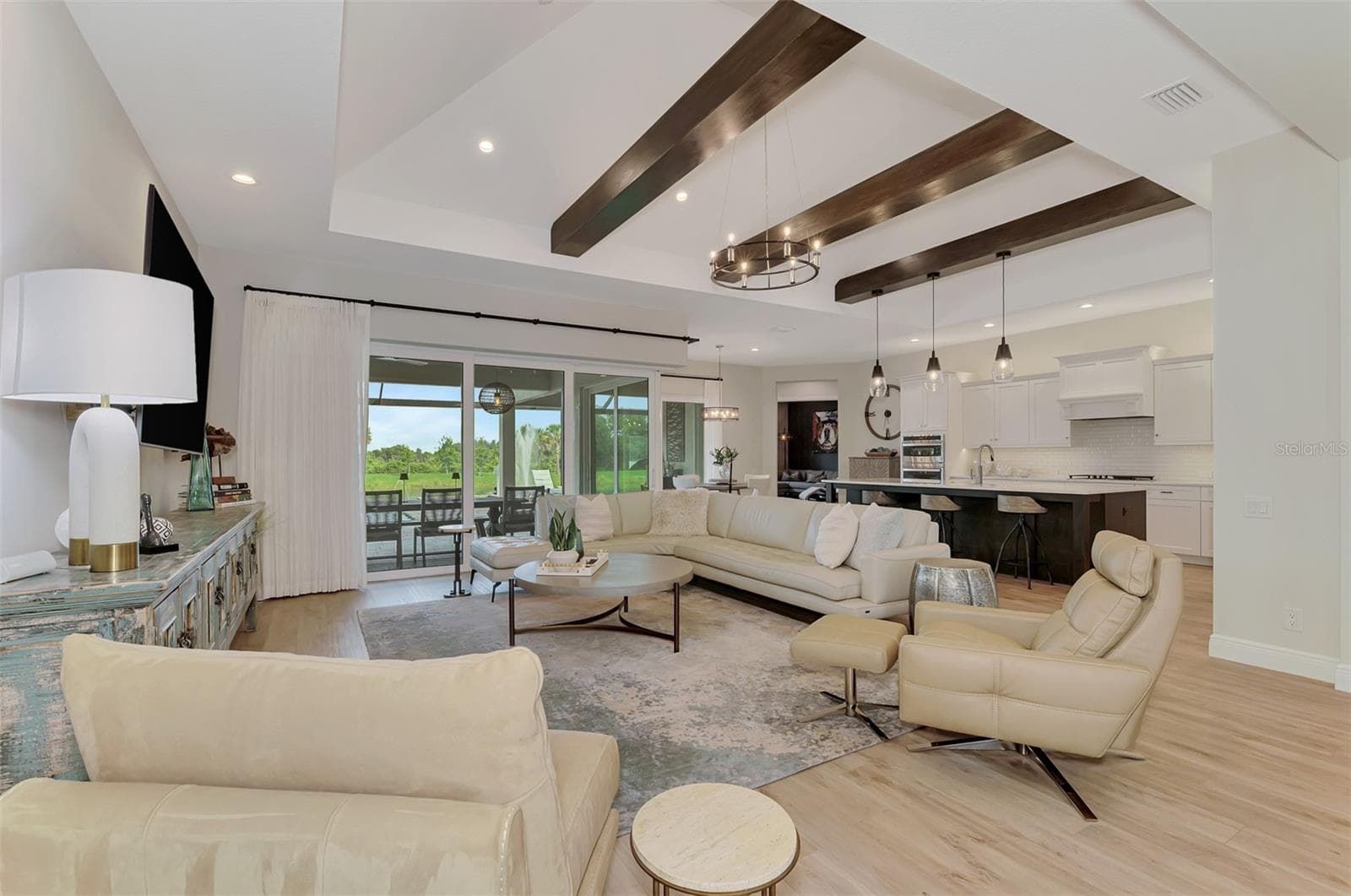 Single Family Residence at 18045 HOME RUN DR, VENICE, photo 9 of 100