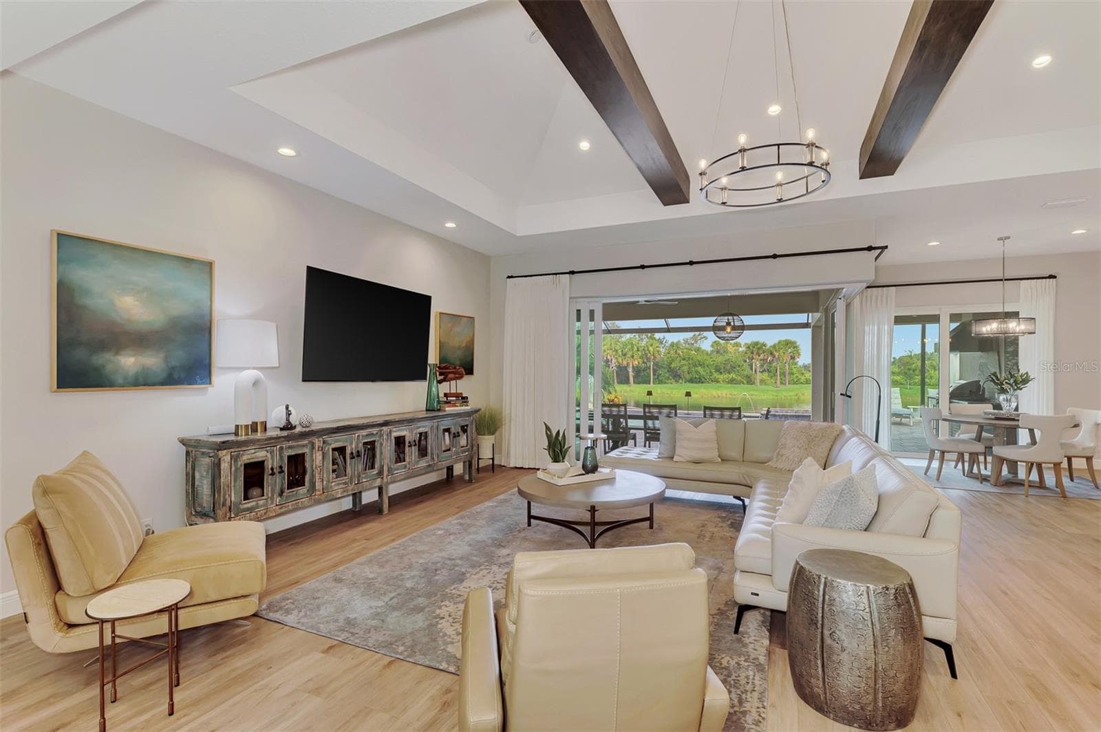 Single Family Residence at 18045 HOME RUN DR, VENICE, photo 11 of 100
