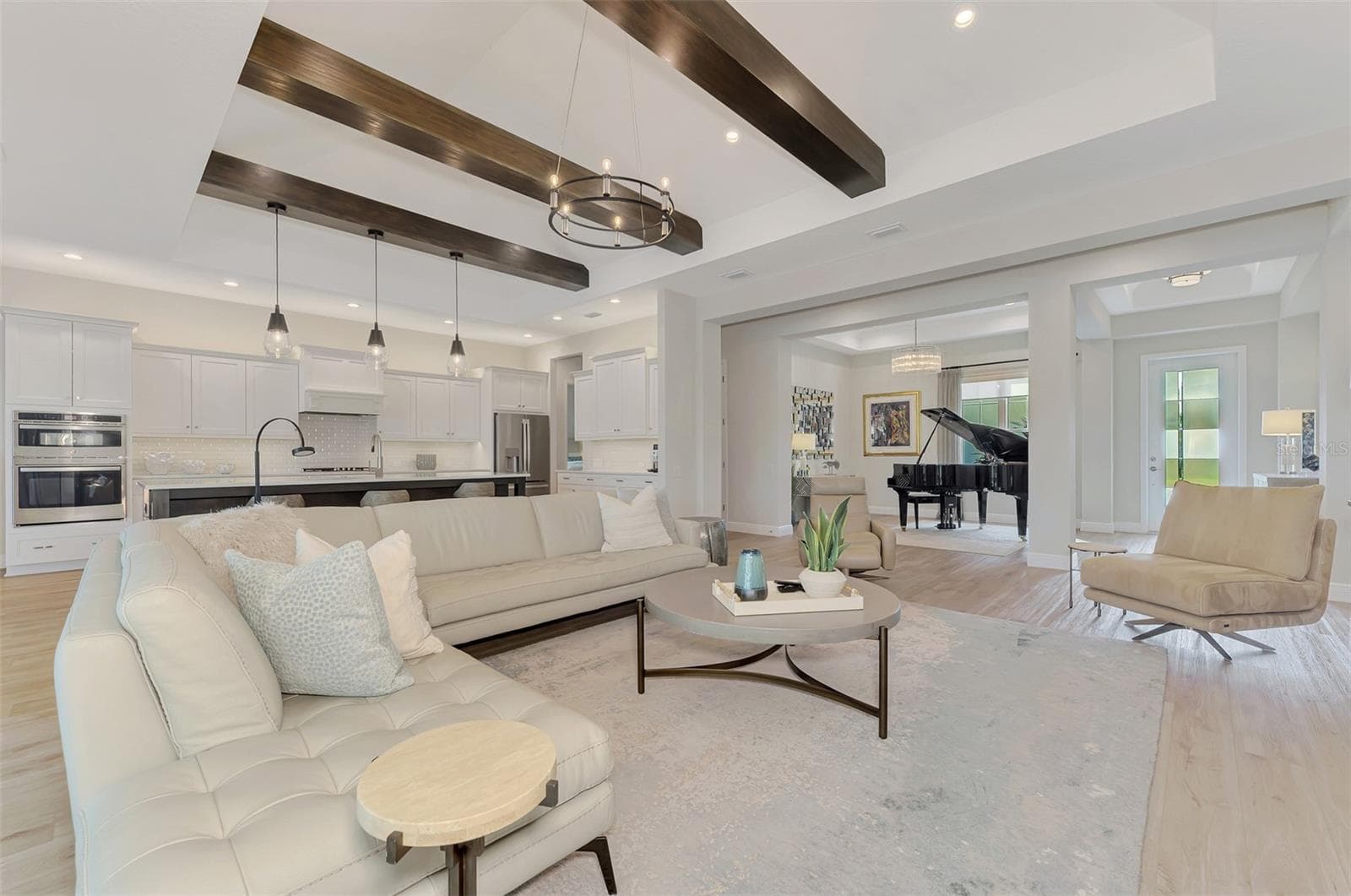 Single Family Residence at 18045 HOME RUN DR, VENICE, photo 13 of 100