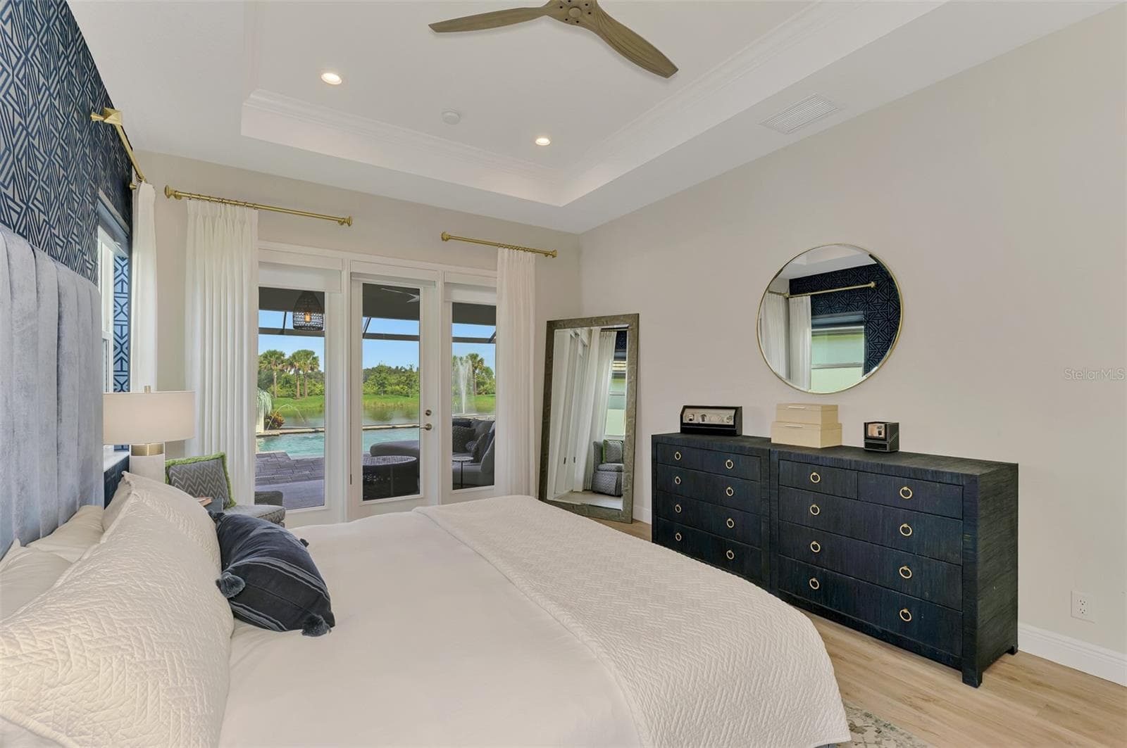 Single Family Residence at 18045 HOME RUN DR, VENICE, photo 32 of 100