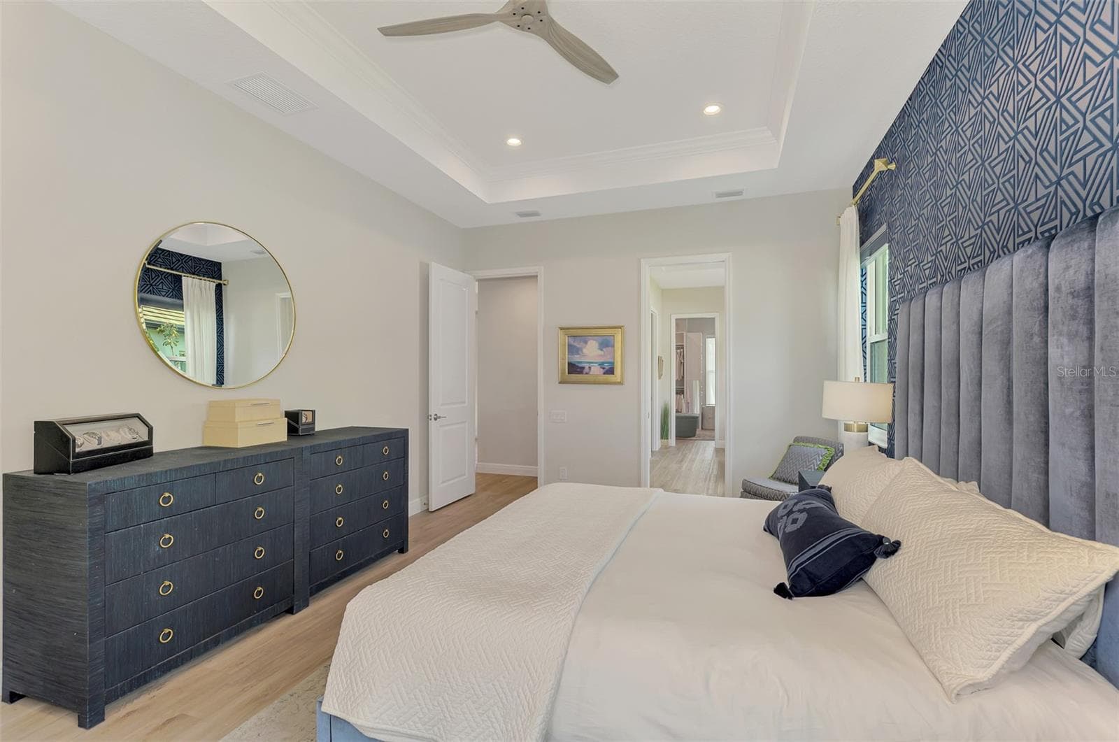 Single Family Residence at 18045 HOME RUN DR, VENICE, photo 34 of 100