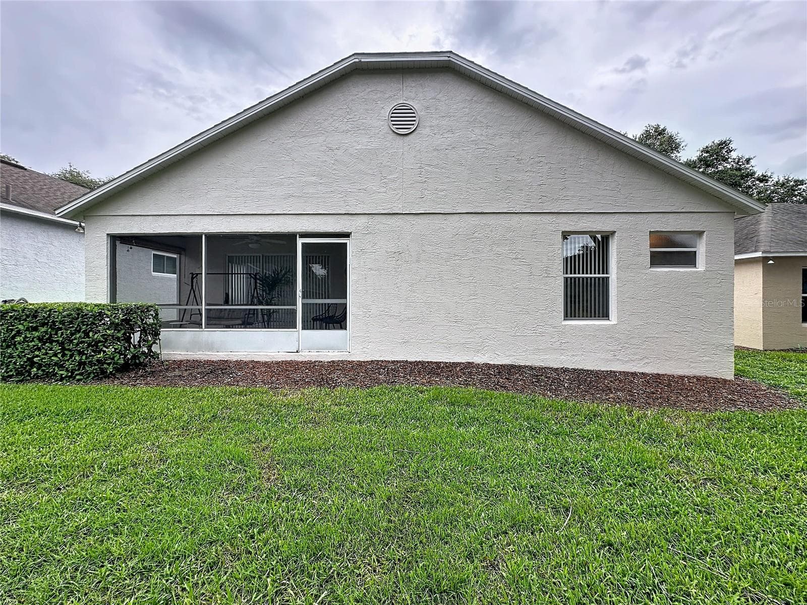 Back view of house - 3622 WESTERHAM DR, CLERMONT