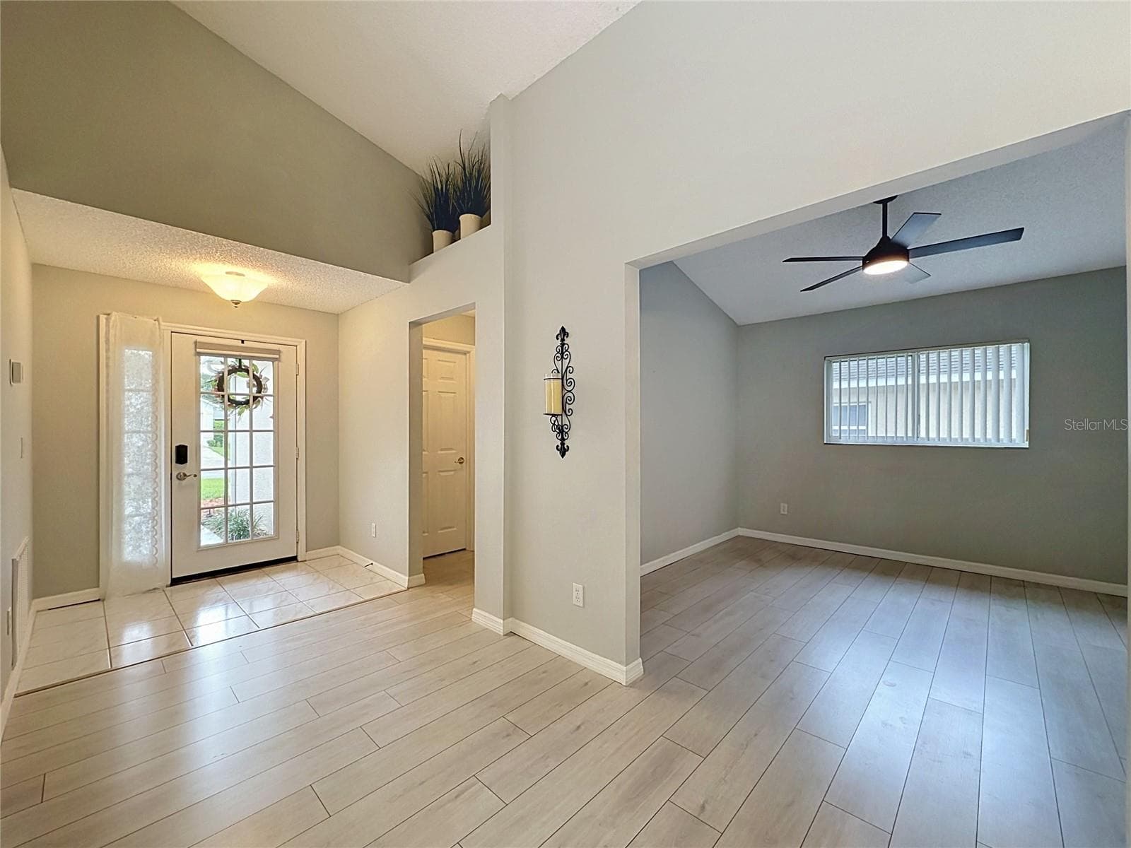 Vaulted ceiling - 3622 WESTERHAM DR, CLERMONT