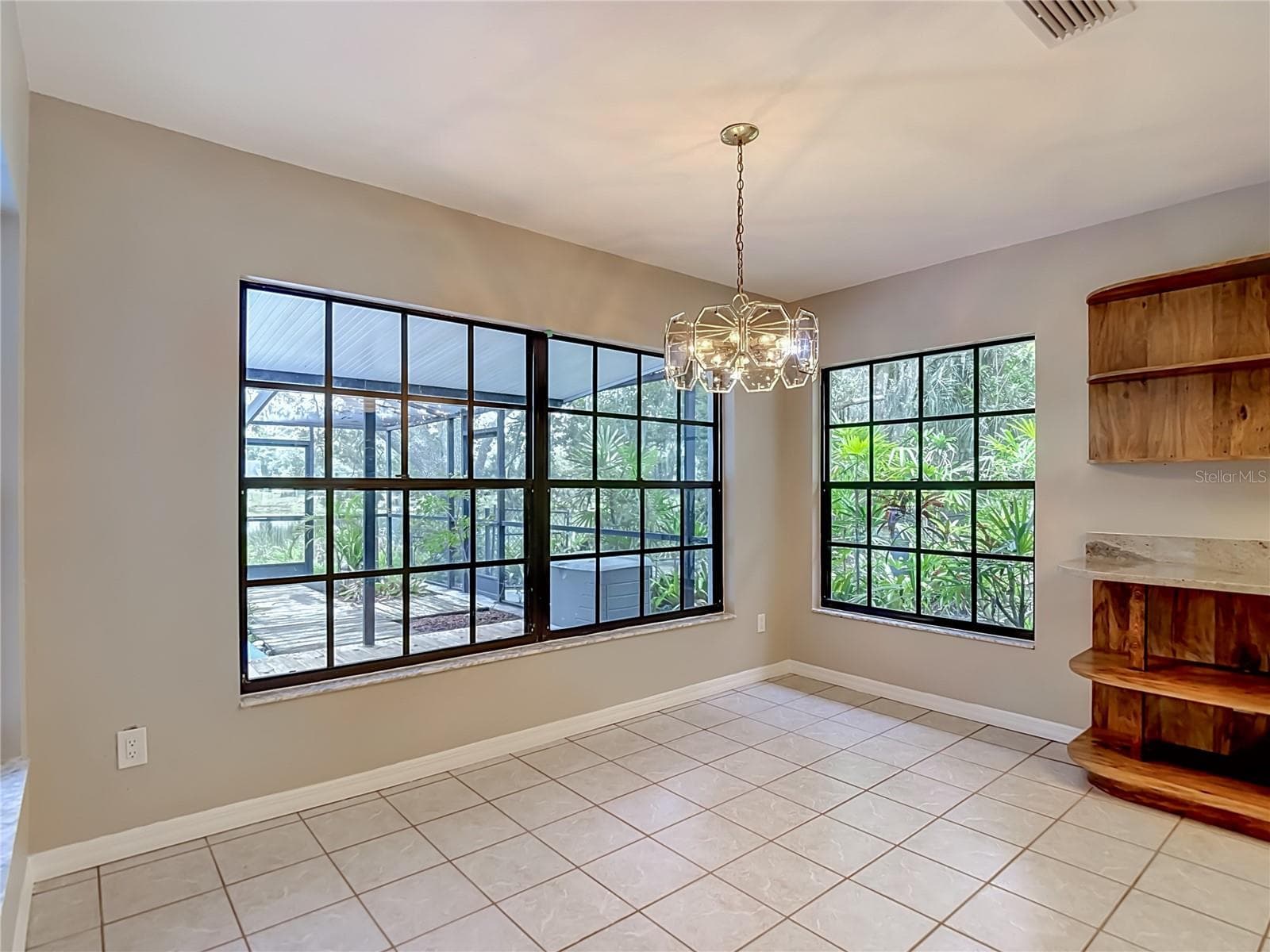 Single Family Residence at 12721 N ARMENIA AVE, TAMPA, photo 40 of 101