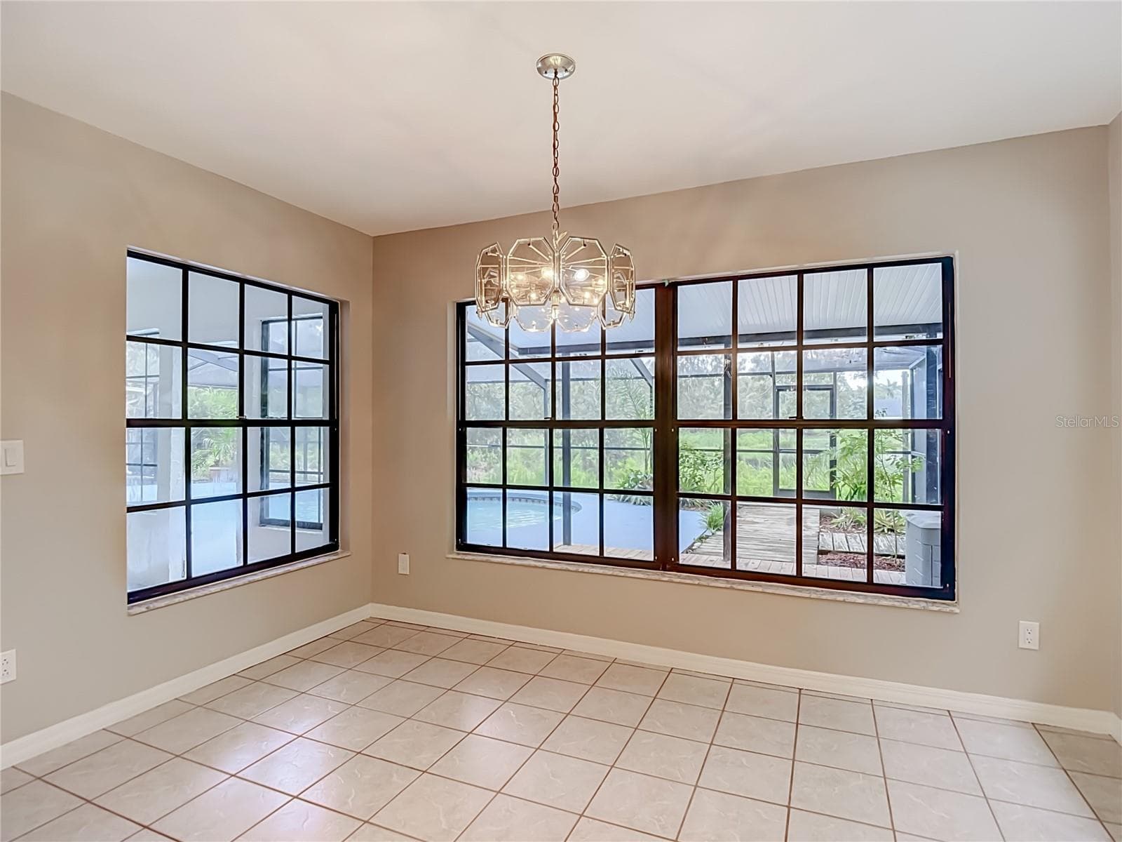 Single Family Residence at 12721 N ARMENIA AVE, TAMPA, photo 28 of 82