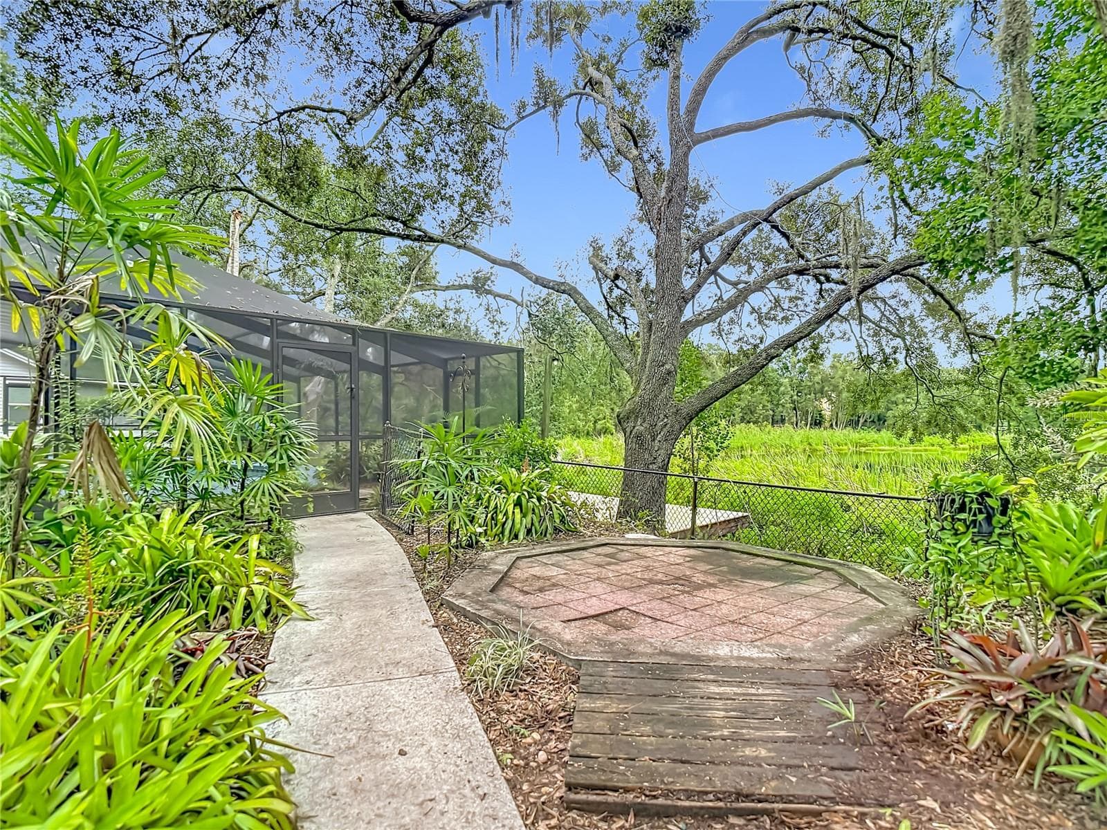Single Family Residence at 12721 N ARMENIA AVE, TAMPA, photo 68 of 82