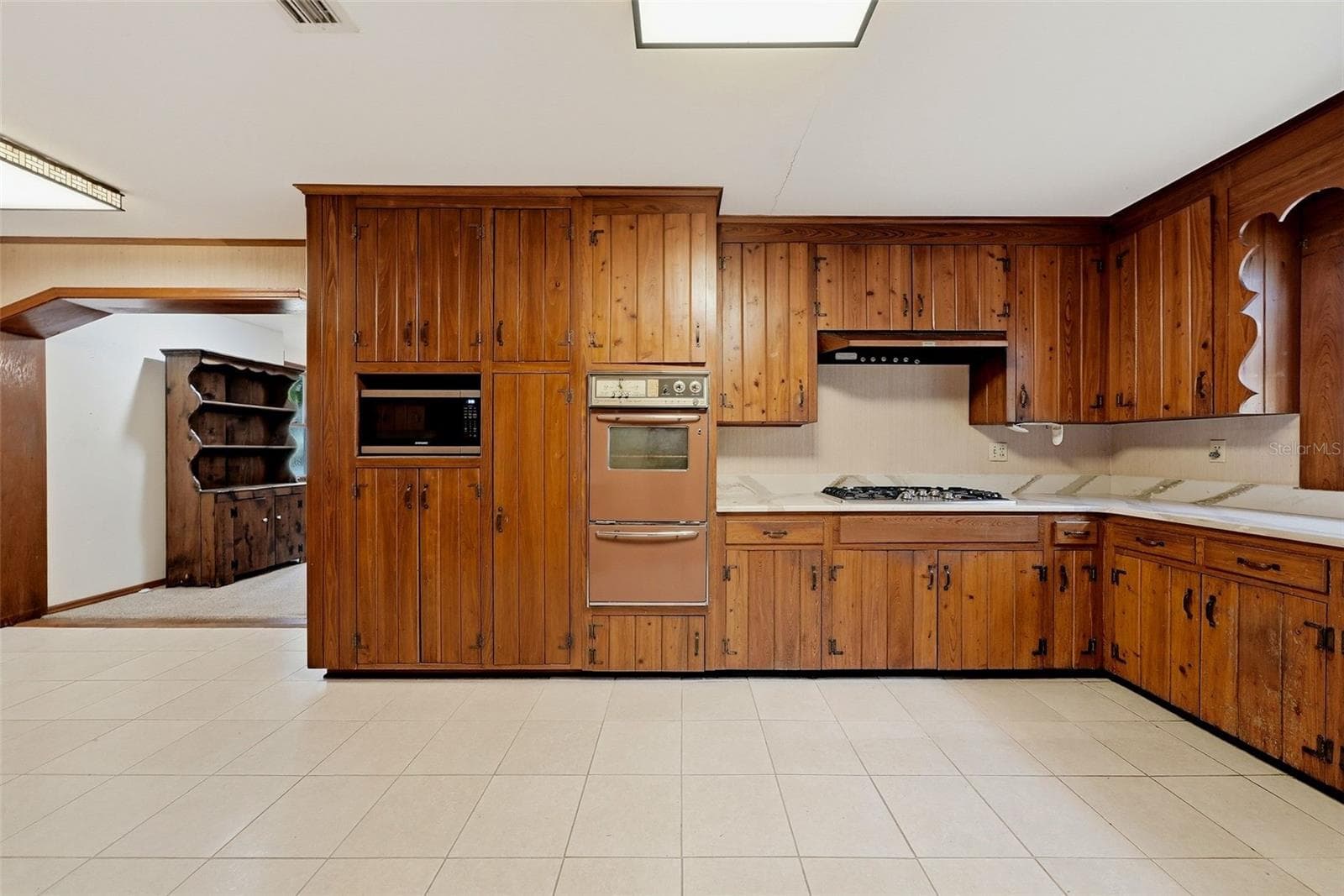 Single Family Residence at 3123 W OAKLYN AVE, TAMPA, photo 14 of 34