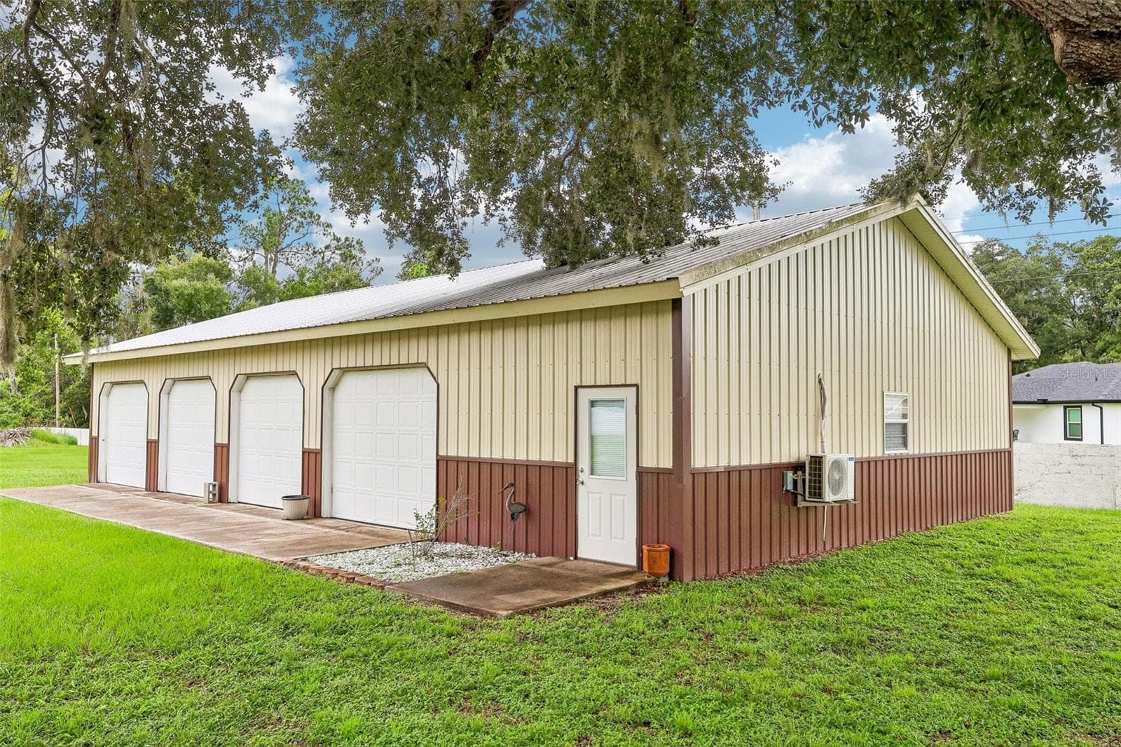 Single Family Residence at 7026 PINEHAVEN DR, LAKELAND, photo 2 of 54