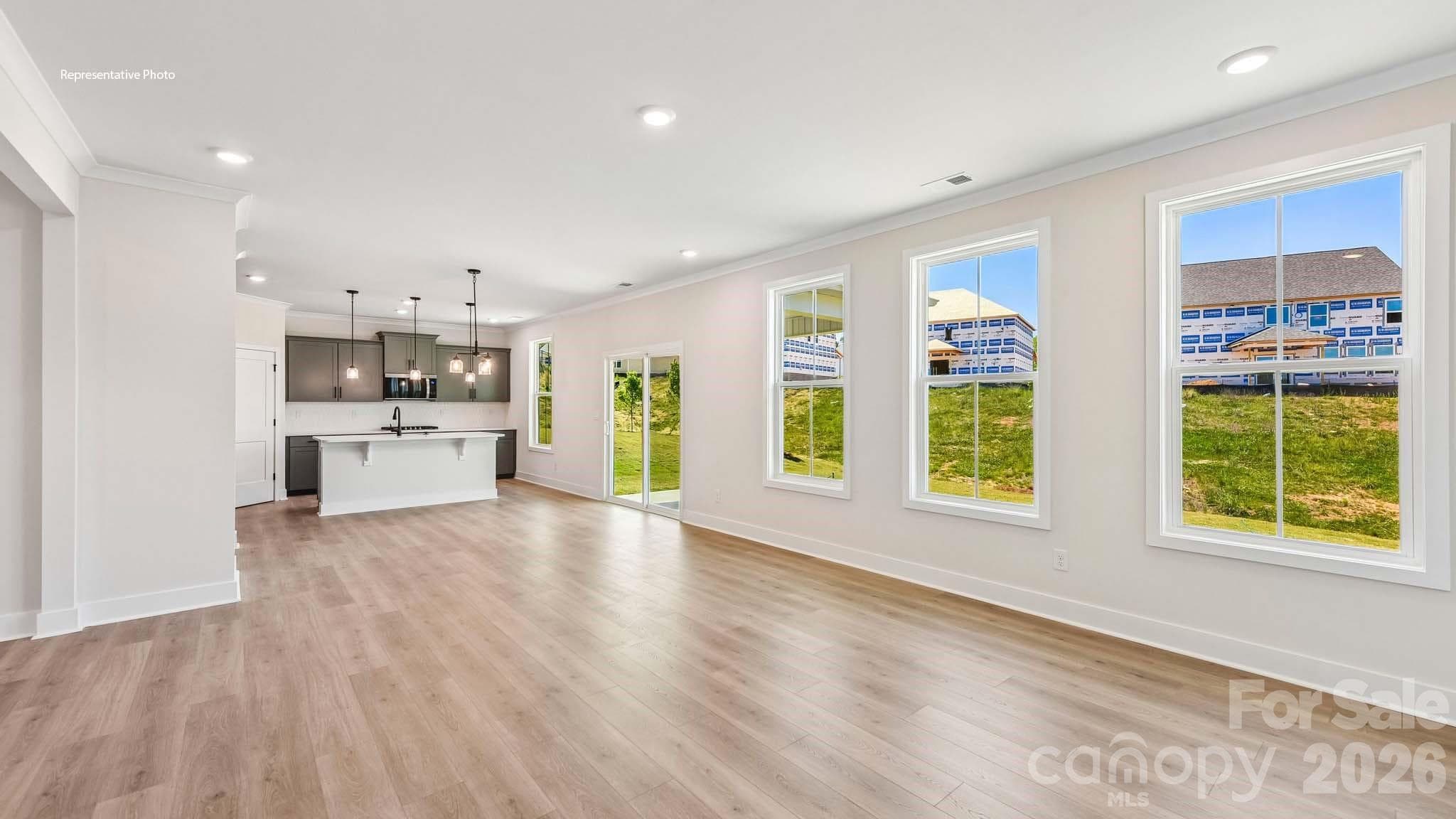 Single Family Residence at 507 Mahogany Road, York, photo 6 of 33