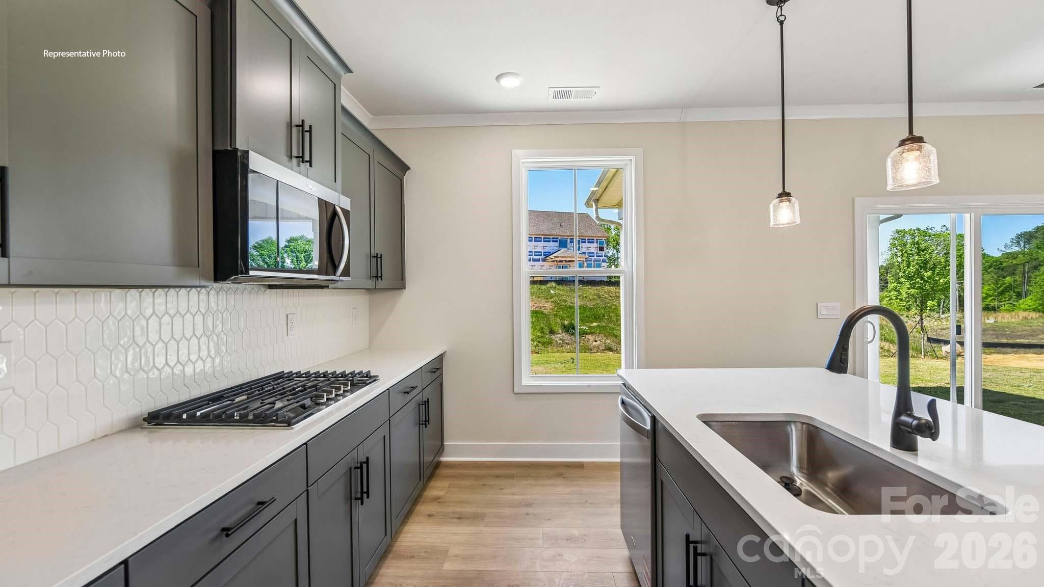 Single Family Residence at 507 Mahogany Road, York, photo 13 of 33