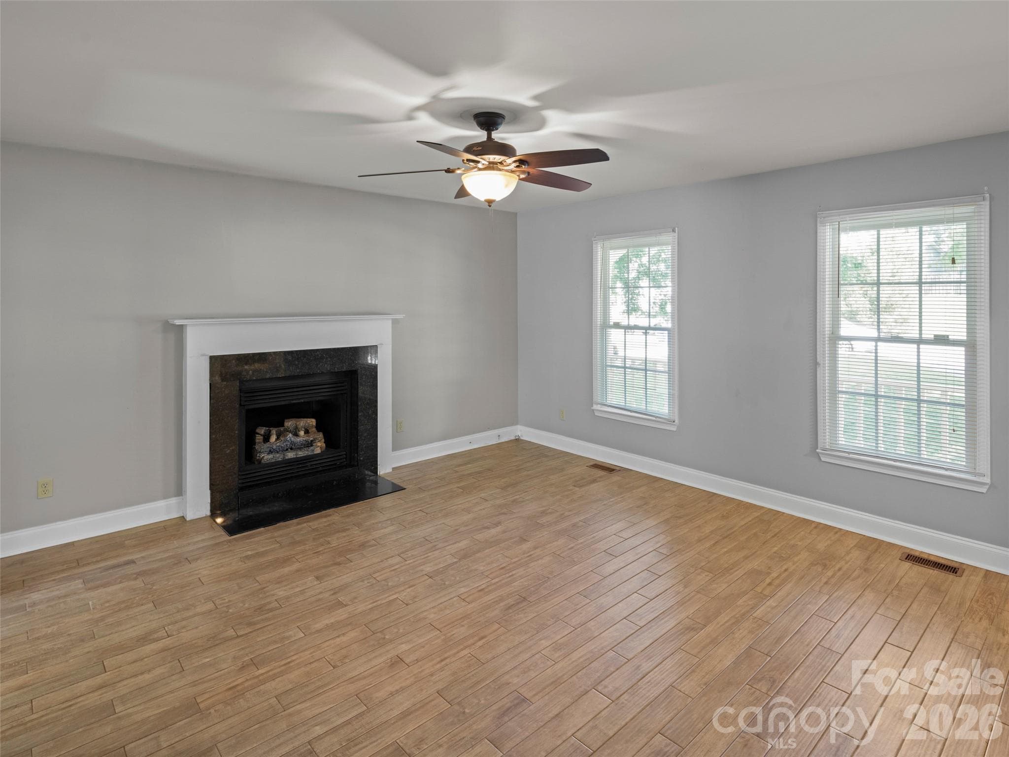 Single Family Residence at 17 Mill Stone Drive, Asheville, photo 6 of 24