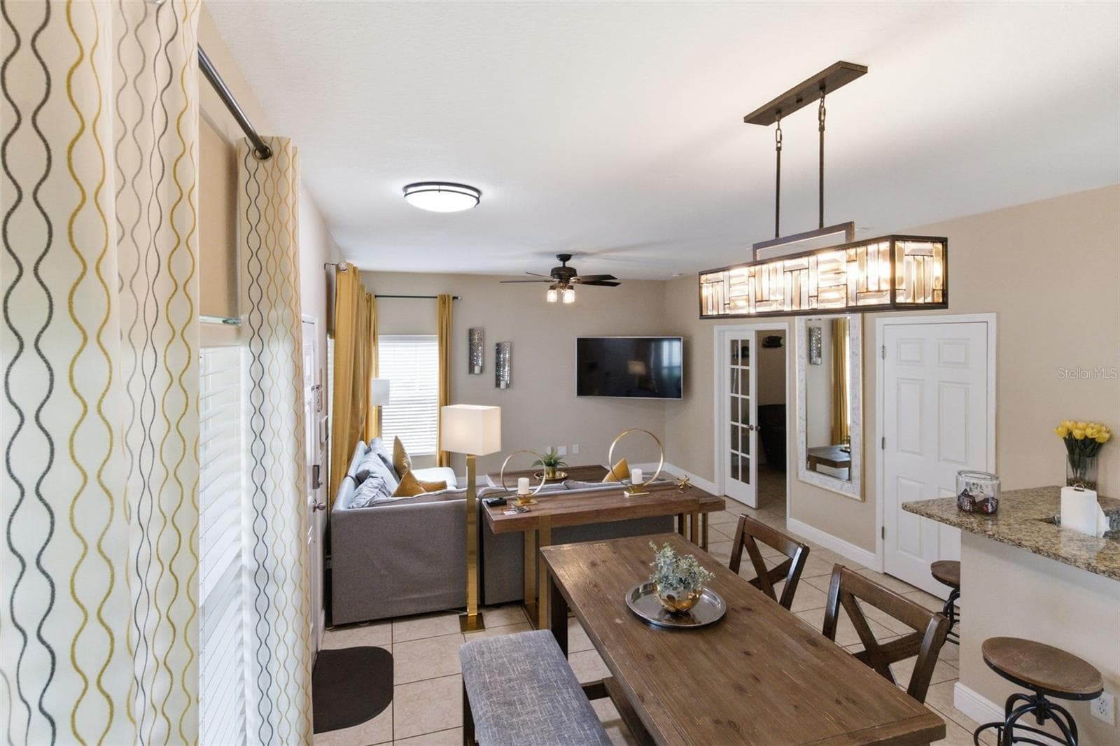 Living Room and Dining Room - 205 E KIRBY ST, TAMPA