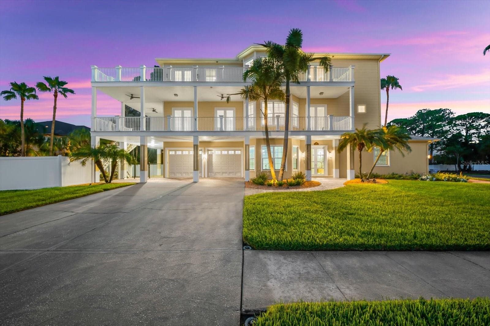 Single Family Residence at 1700 OYSTER POINT WAY, PALM HARBOR, photo 3 of 67