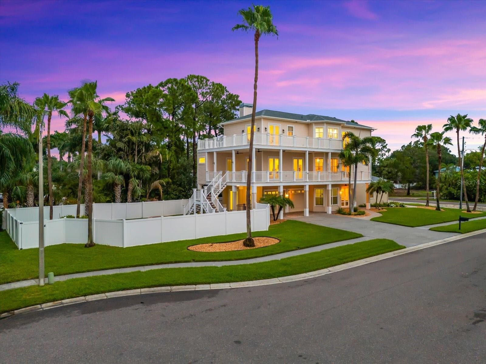 Single Family Residence at 1700 OYSTER POINT WAY, PALM HARBOR, photo 56 of 67
