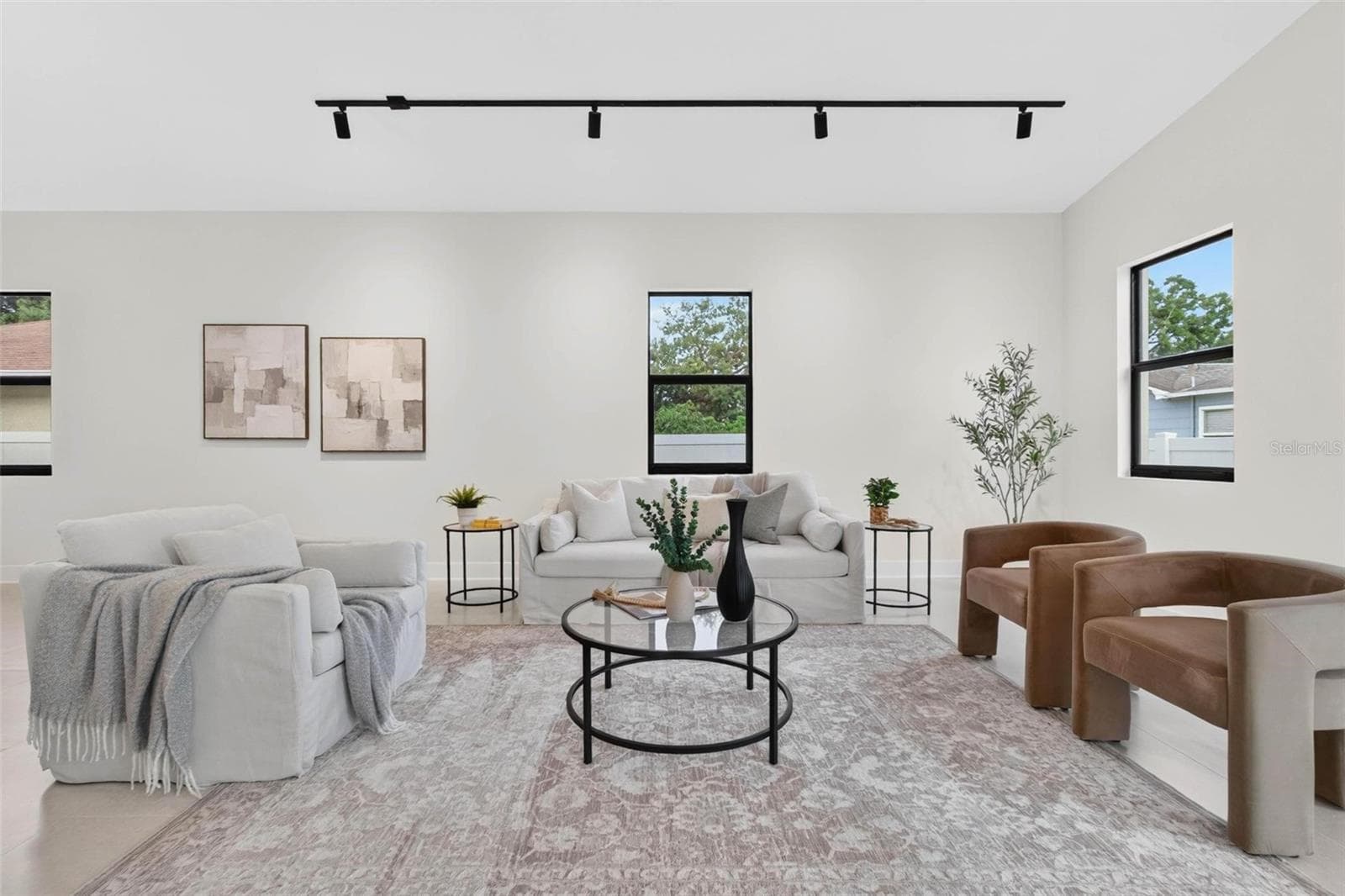 Living Room - 2227 32ND AVE N, ST PETERSBURG