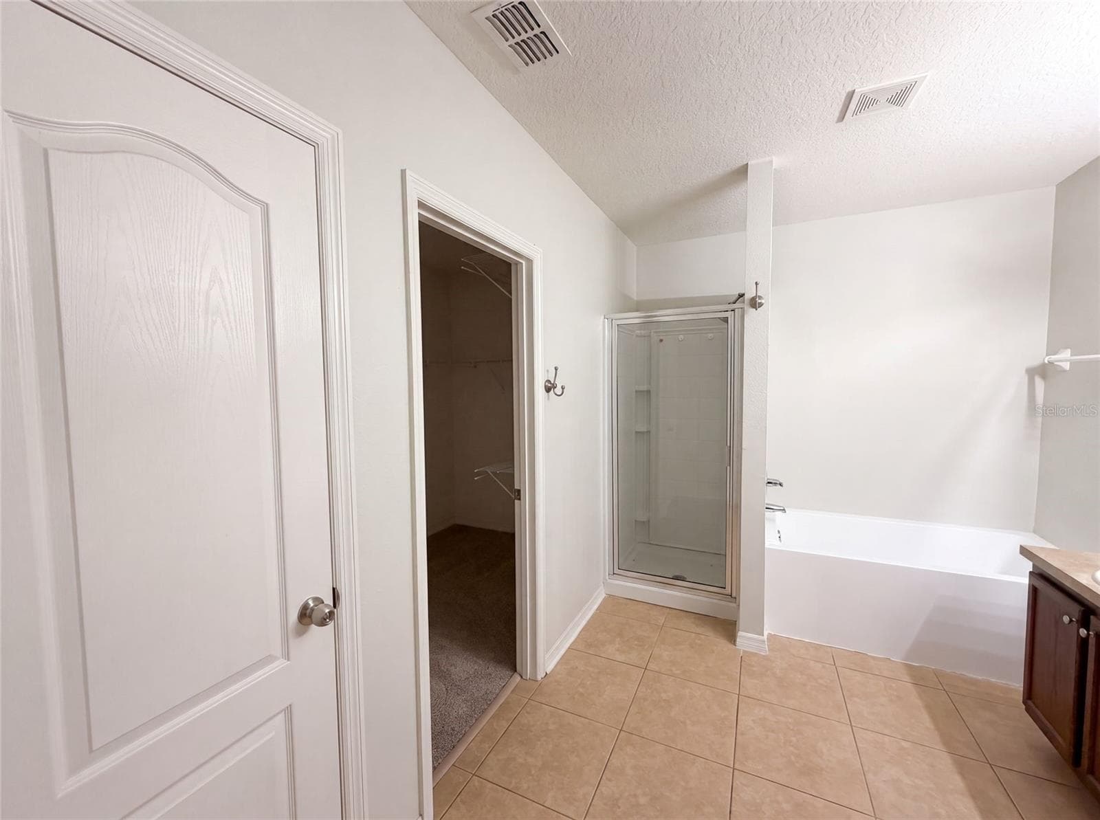 Single Family Residence at 12902 SCOUT CT, GRAND ISLAND, photo 7 of 23