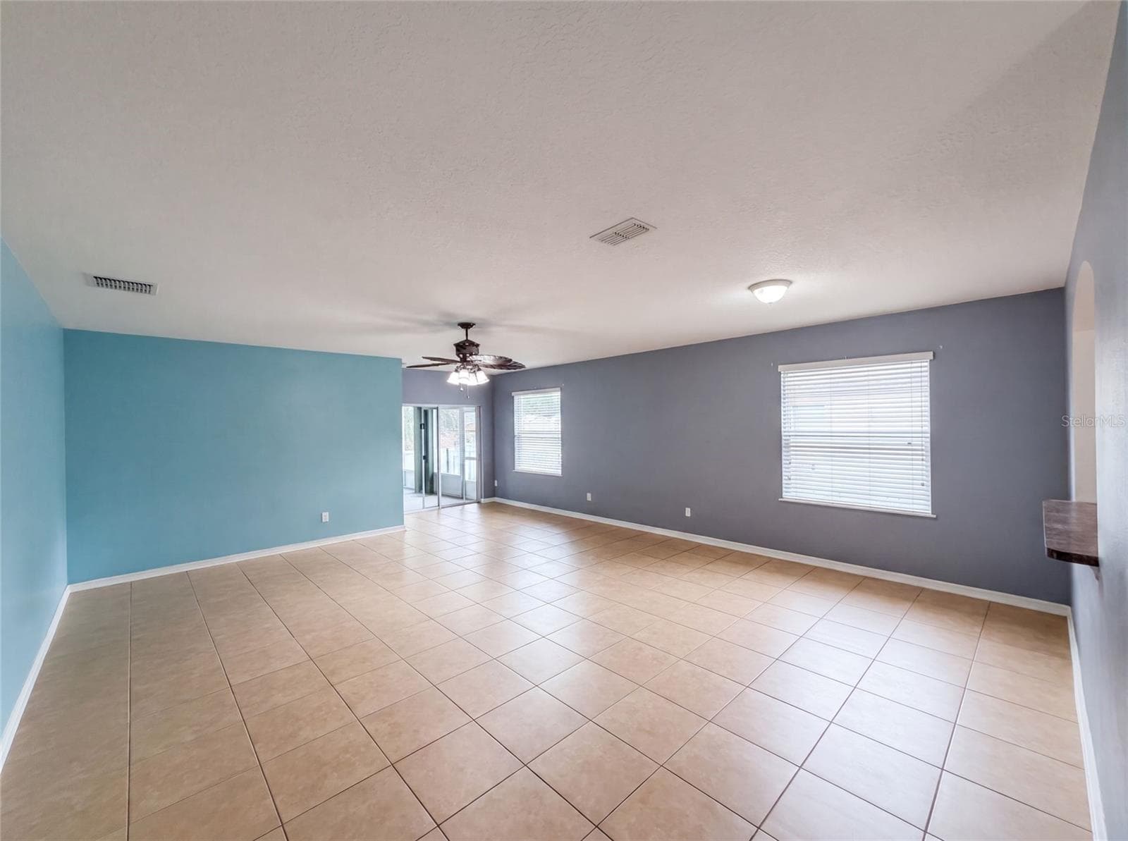 Single Family Residence at 12902 SCOUT CT, GRAND ISLAND, photo 12 of 23