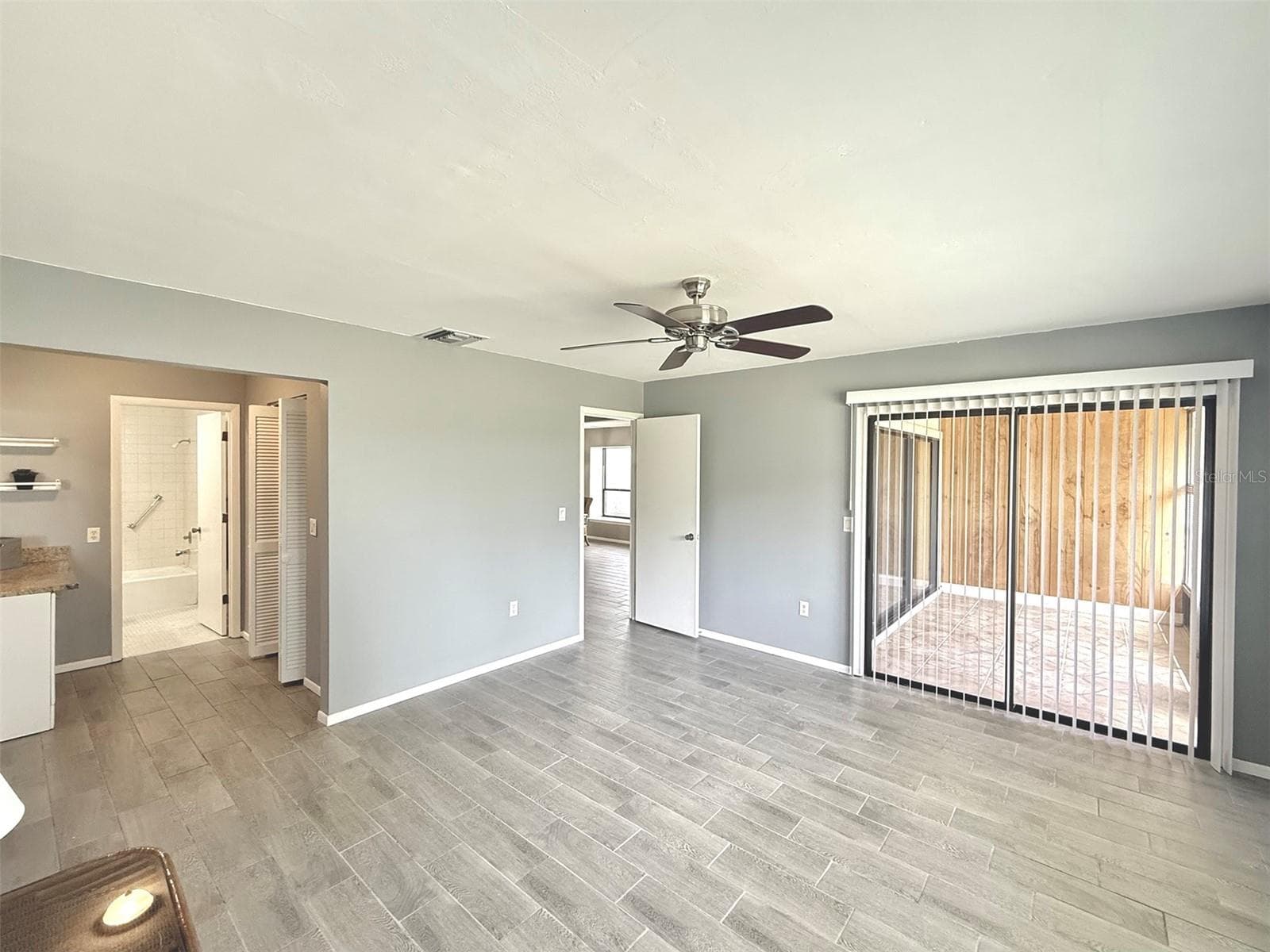 Master Bedroom - 942 N BENEVA RD #V28, SARASOTA