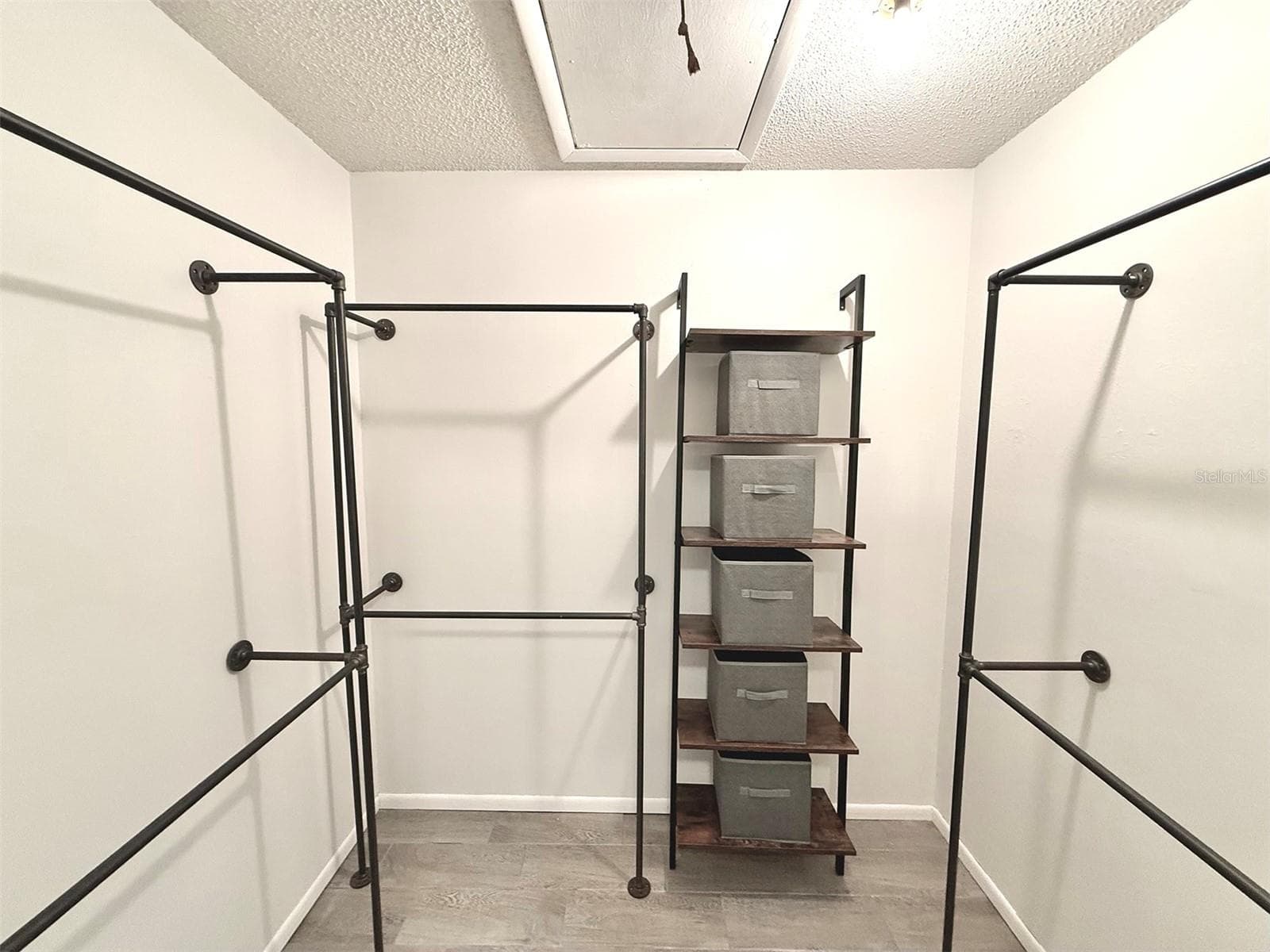 Master Walk-in Closet - 942 N BENEVA RD #V28, SARASOTA