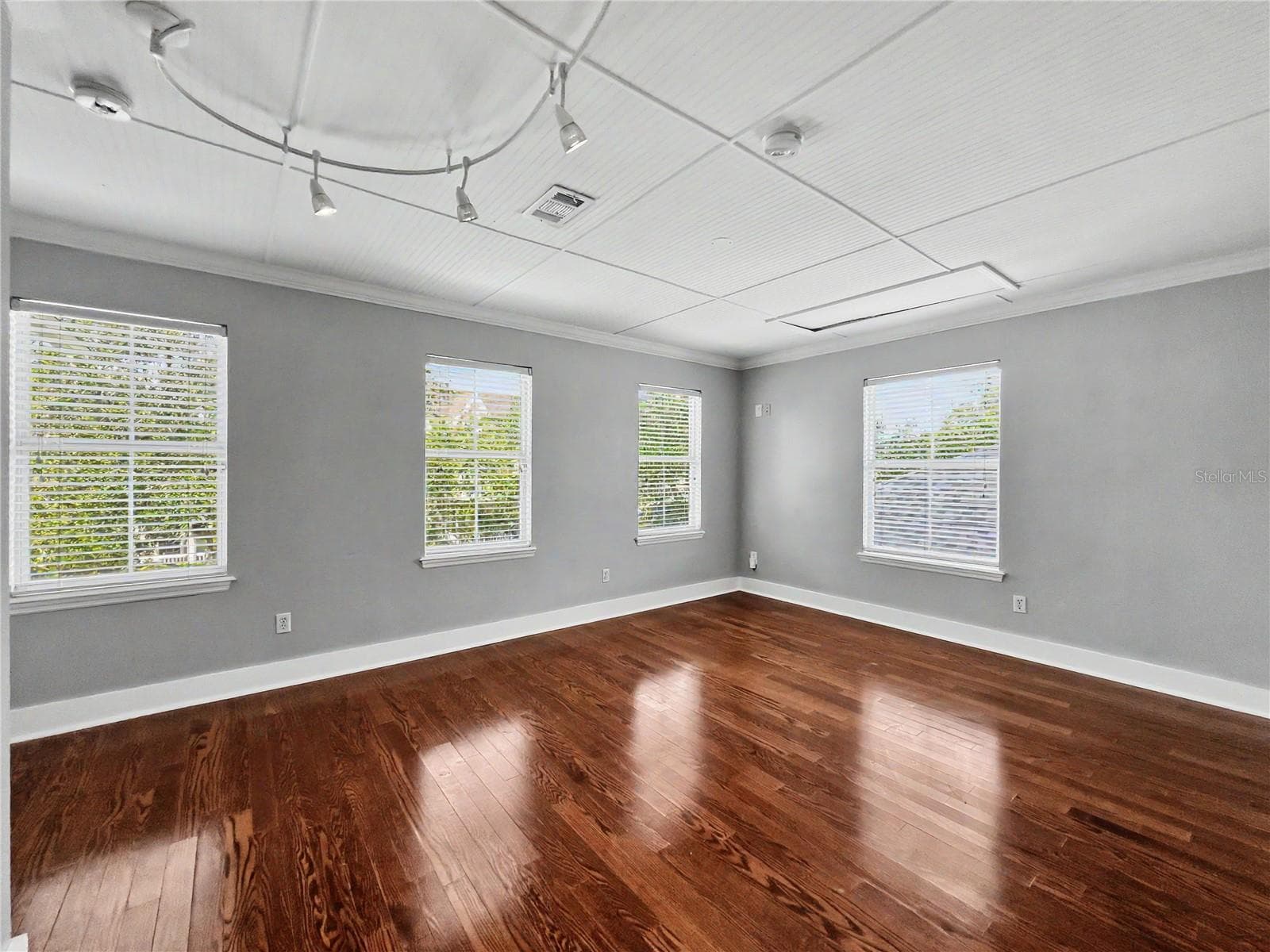 Single Family Residence at 205 N VILLAGE ST, CELEBRATION, photo 34 of 58