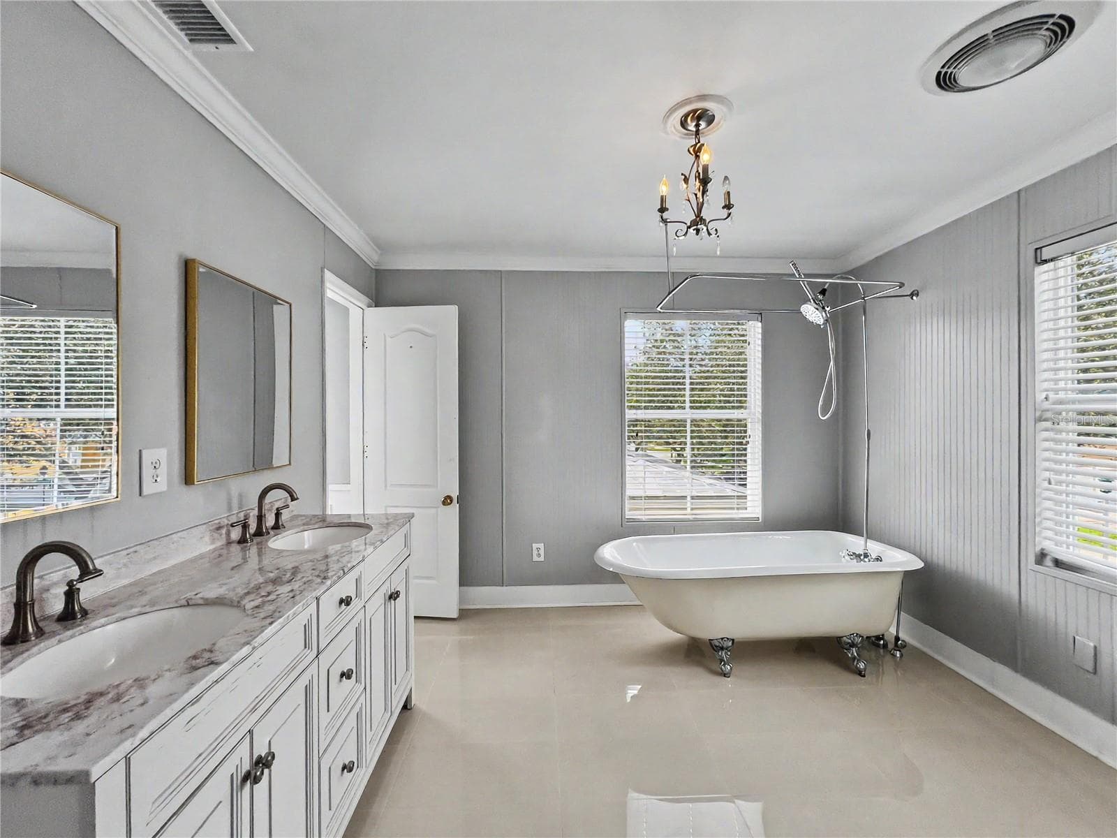 Single Family Residence at 205 N VILLAGE ST, CELEBRATION, photo 37 of 58