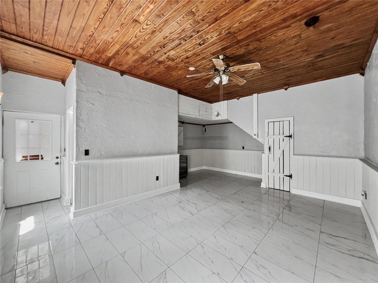 Single Family Residence at 205 N VILLAGE ST, CELEBRATION, photo 47 of 58