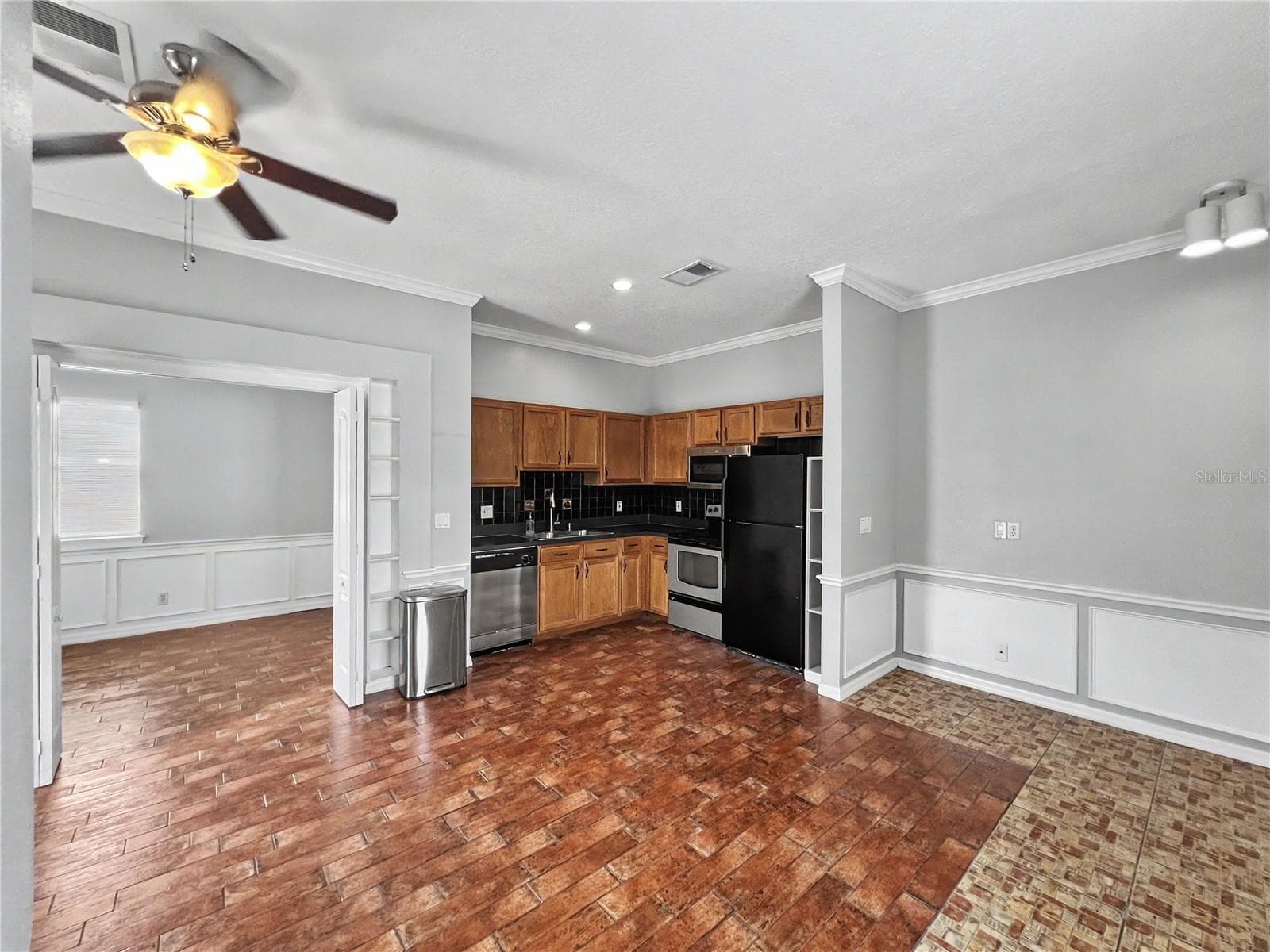 Single Family Residence at 205 N VILLAGE ST, CELEBRATION, photo 56 of 58