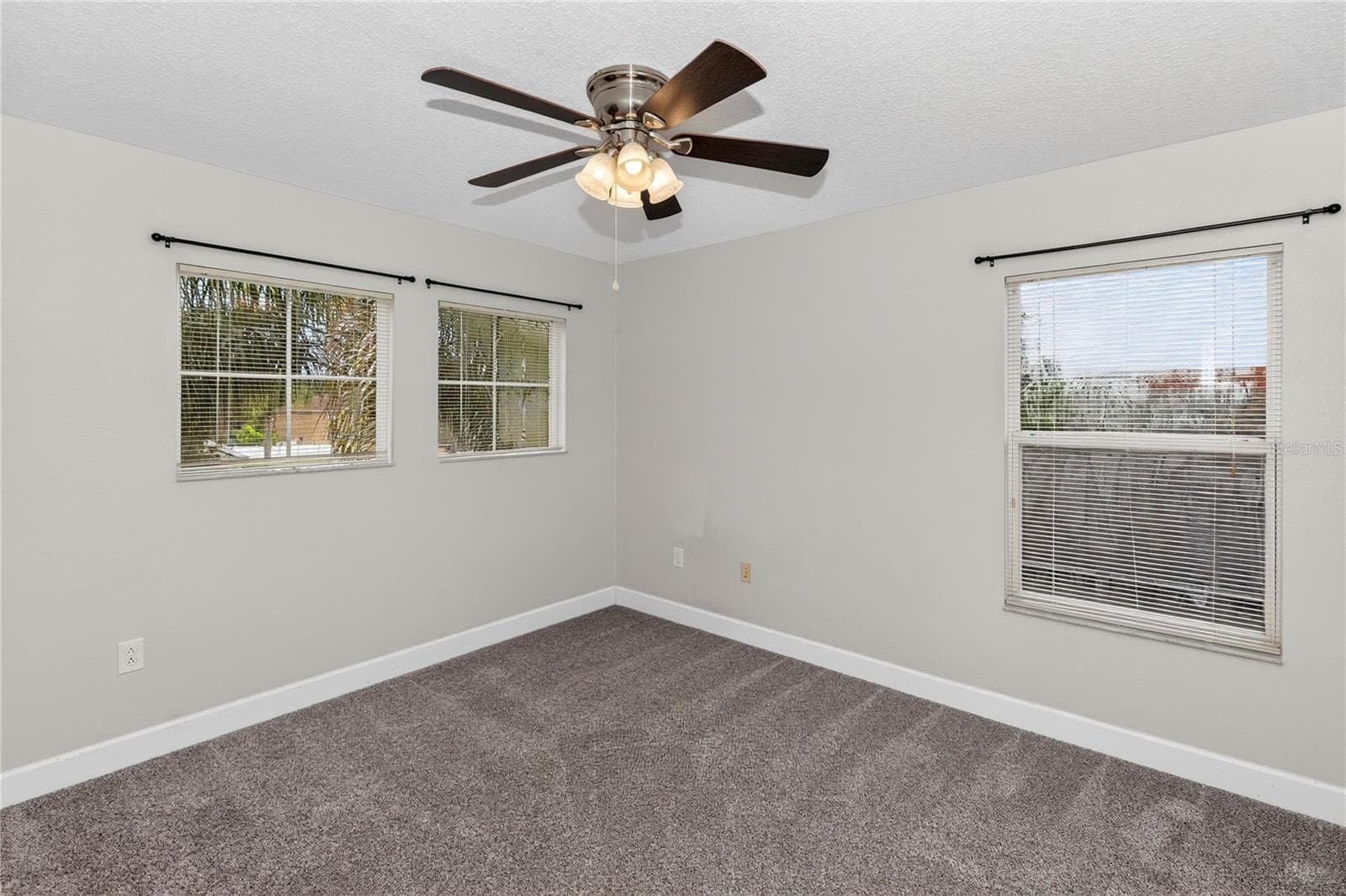 Single Family Residence at 5890 ANSLEY WAY, MOUNT DORA, photo 35 of 41
