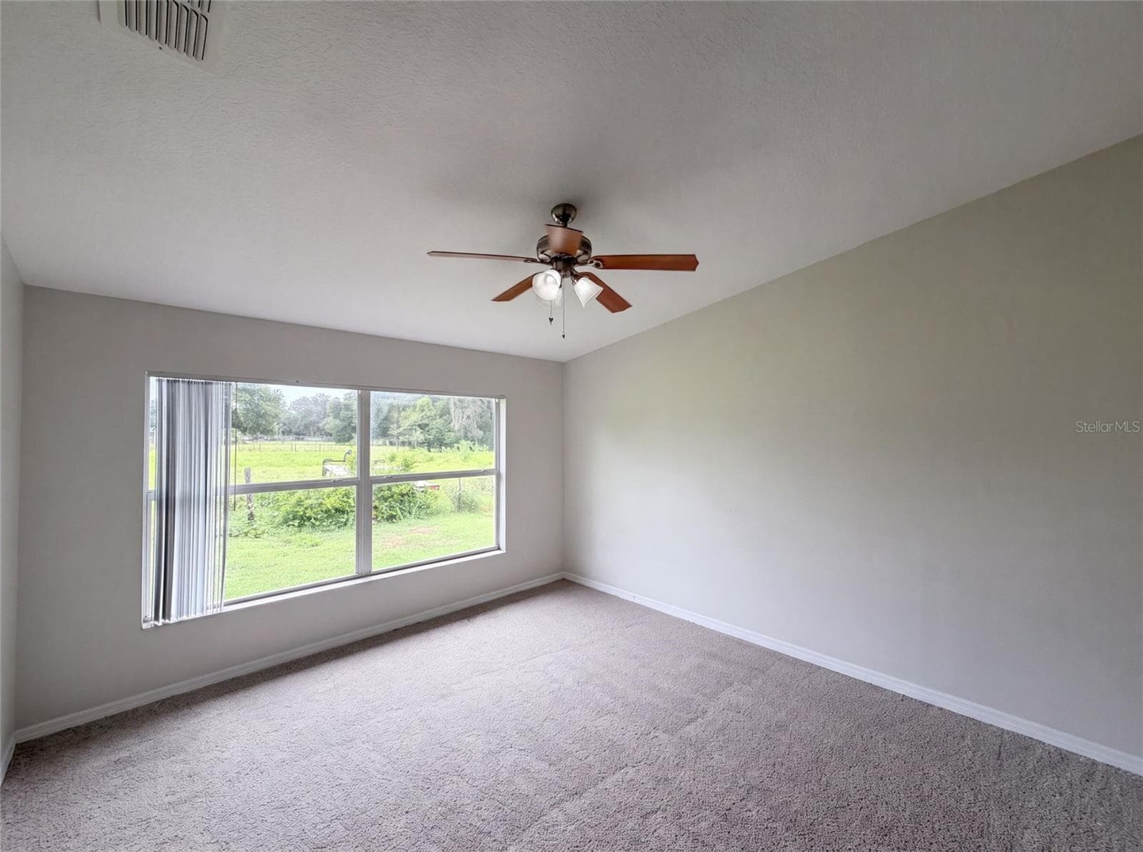 Townhouse at 37209 GRASSY HILL LN, DADE CITY, photo 19 of 26