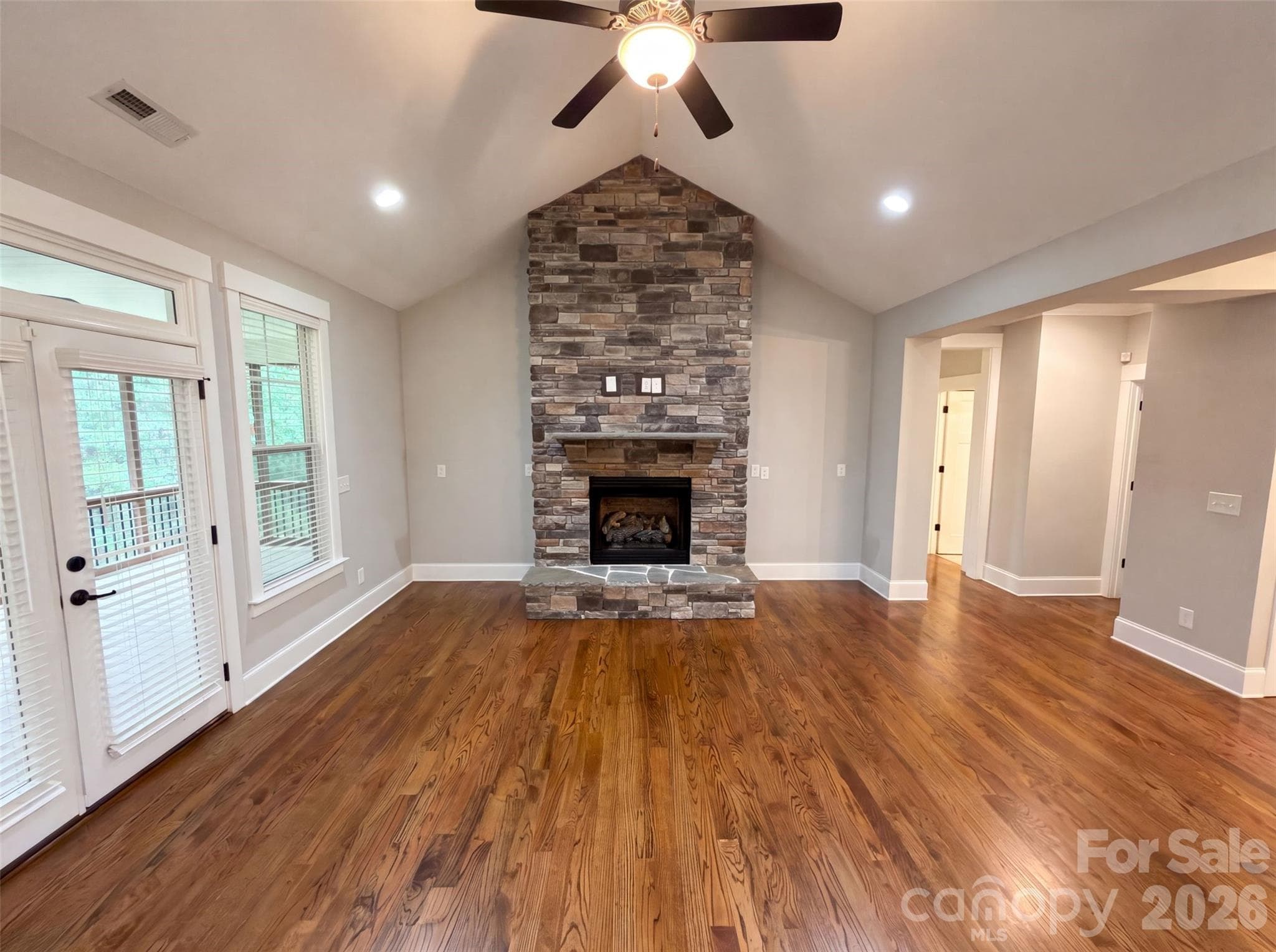 Single Family Residence at 4193 Persimmon Road, Lancaster, photo 3 of 21