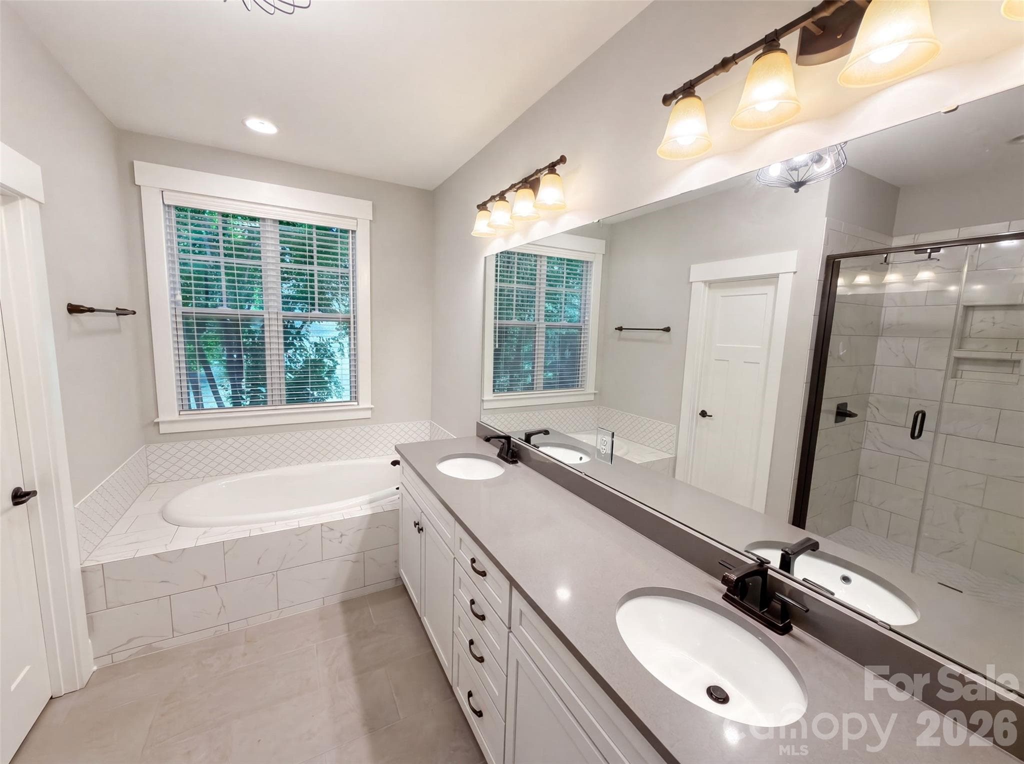 Single Family Residence at 4193 Persimmon Road, Lancaster, photo 15 of 21