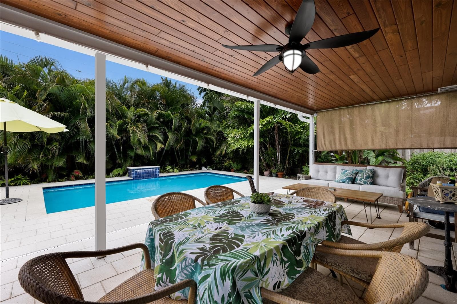 Single Family Residence at 2070 HYDE PARK ST, SARASOTA, photo 31 of 50